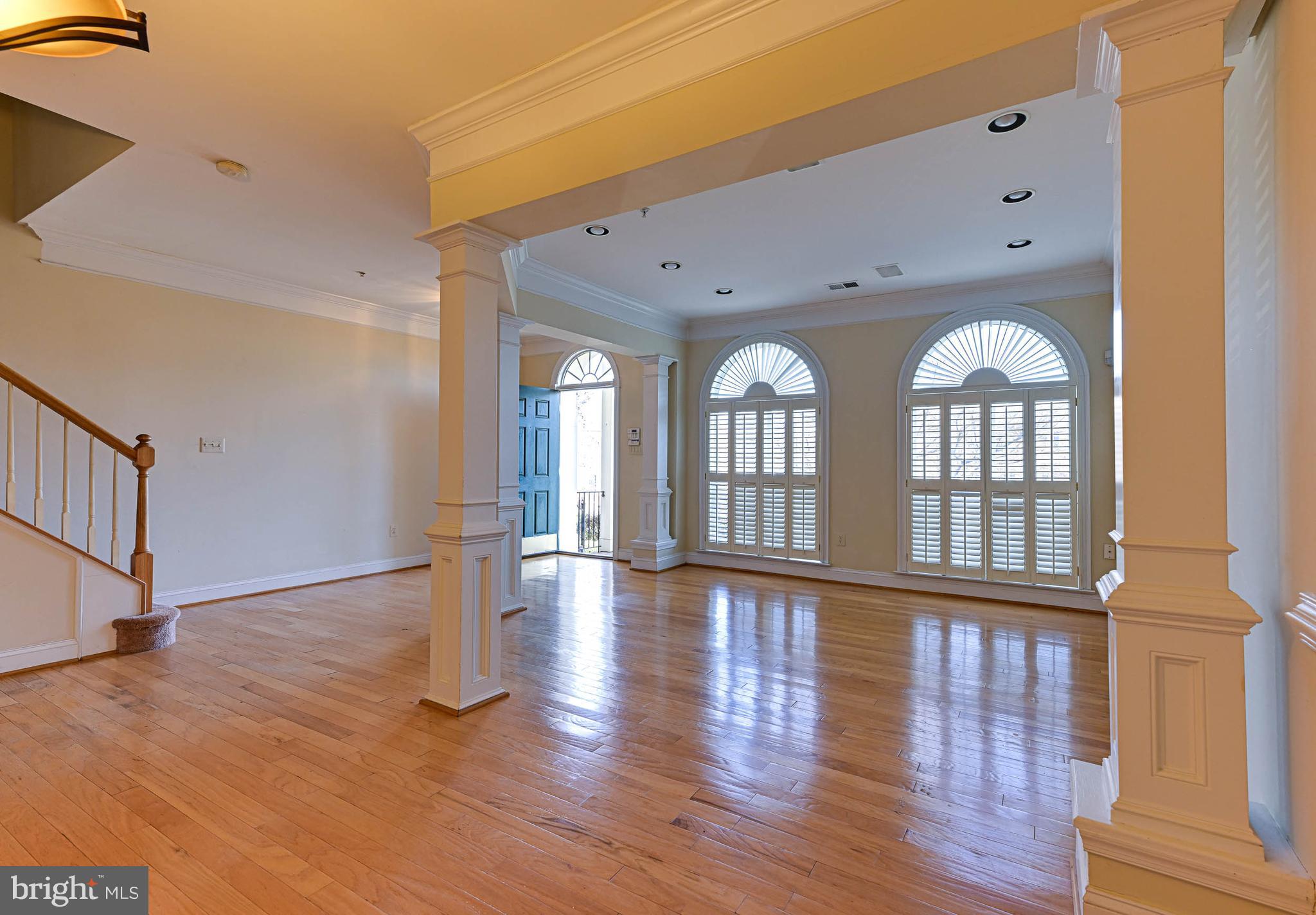 KING FARM WATKINS POND - Residential Lease