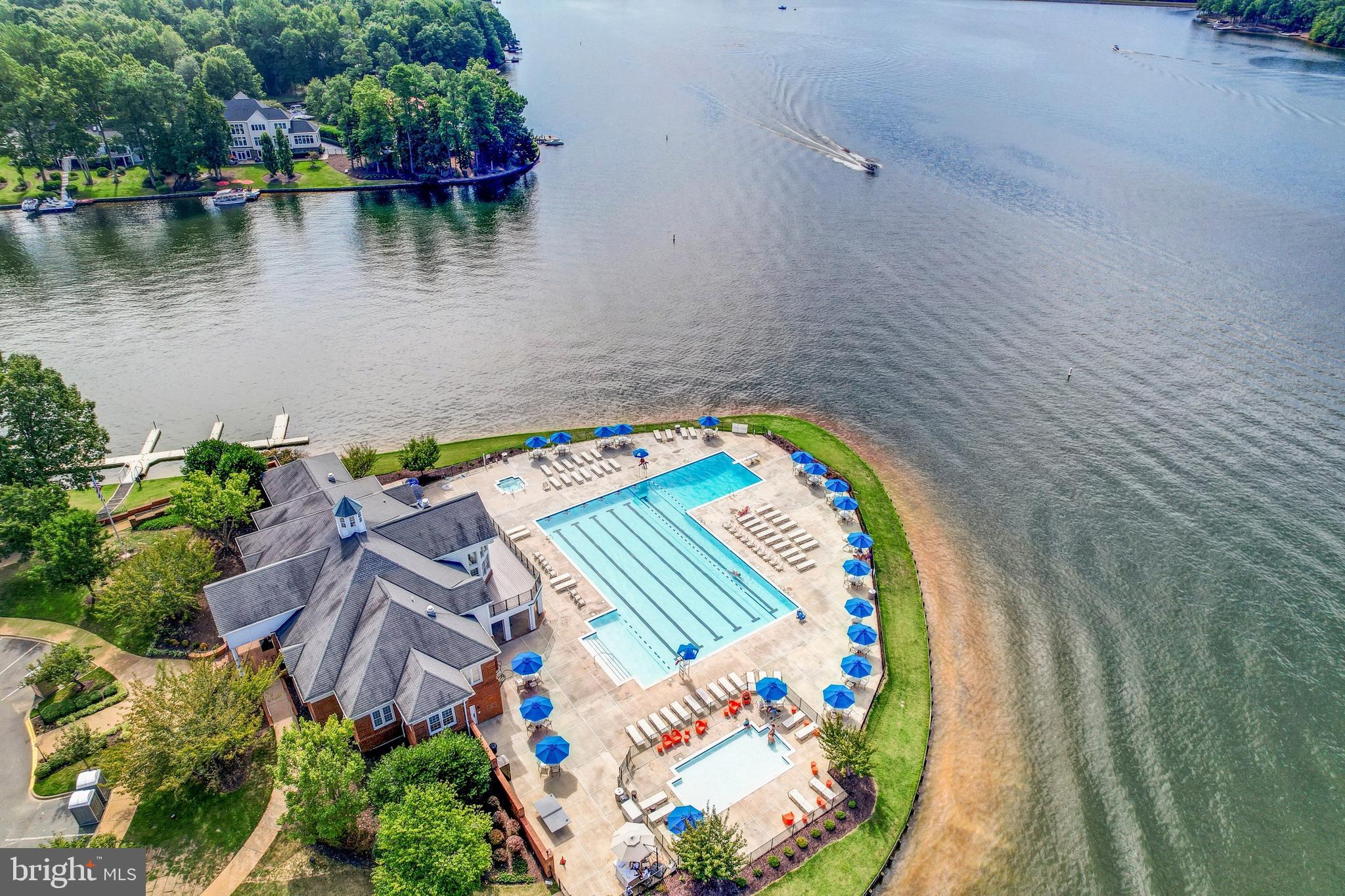 FAWN LAKE - Residential