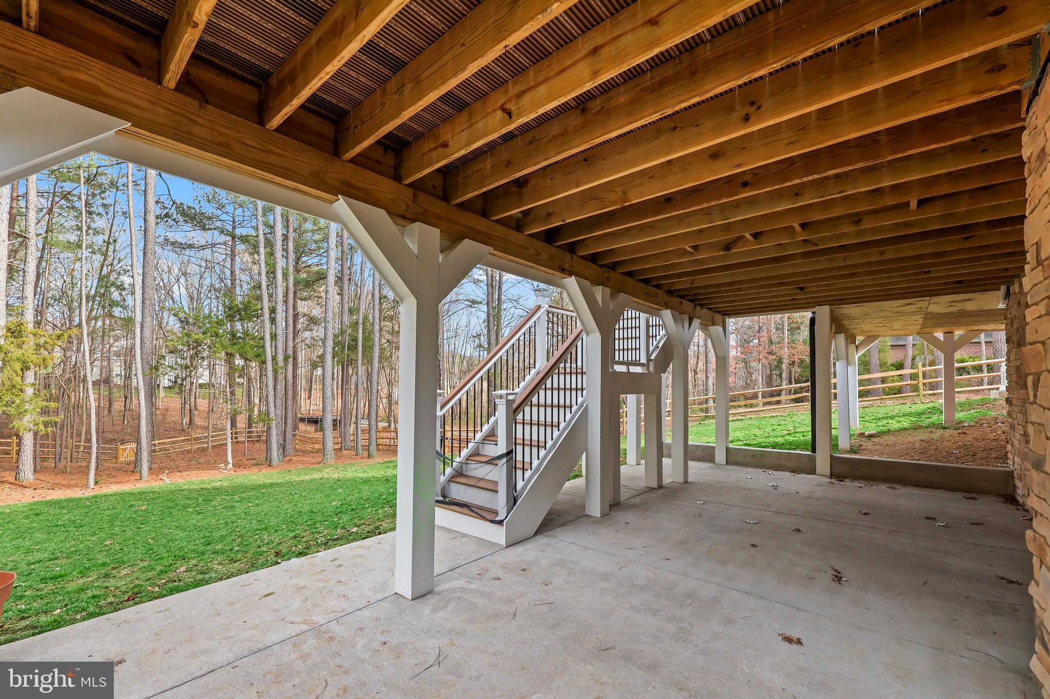 FAWN LAKE - Residential