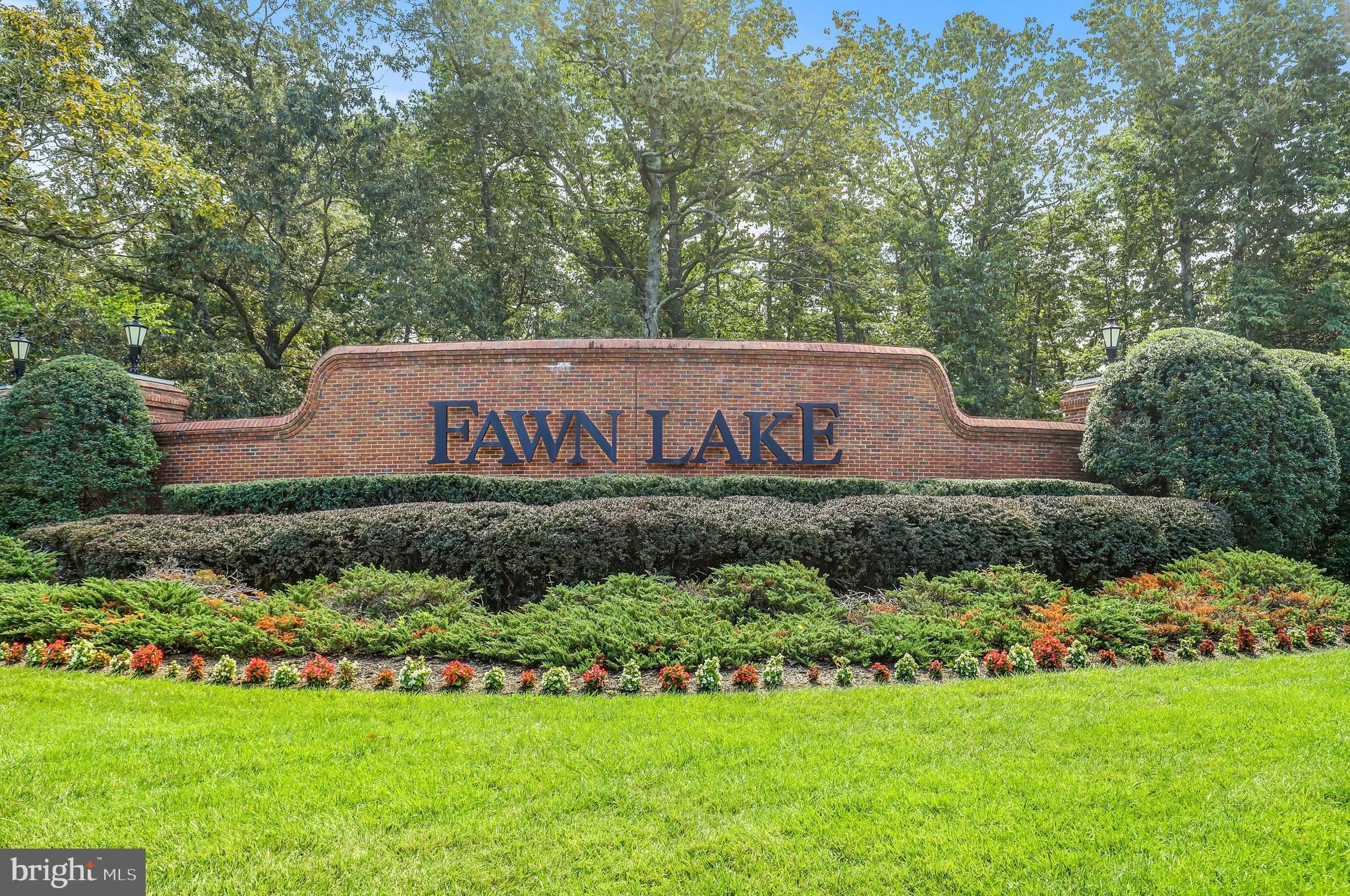 FAWN LAKE - Residential