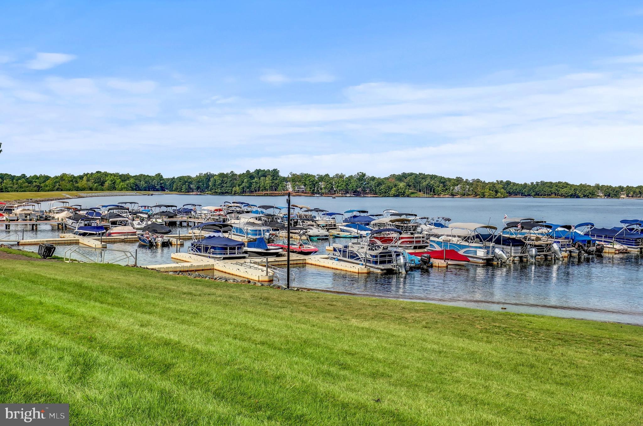 FAWN LAKE - Residential