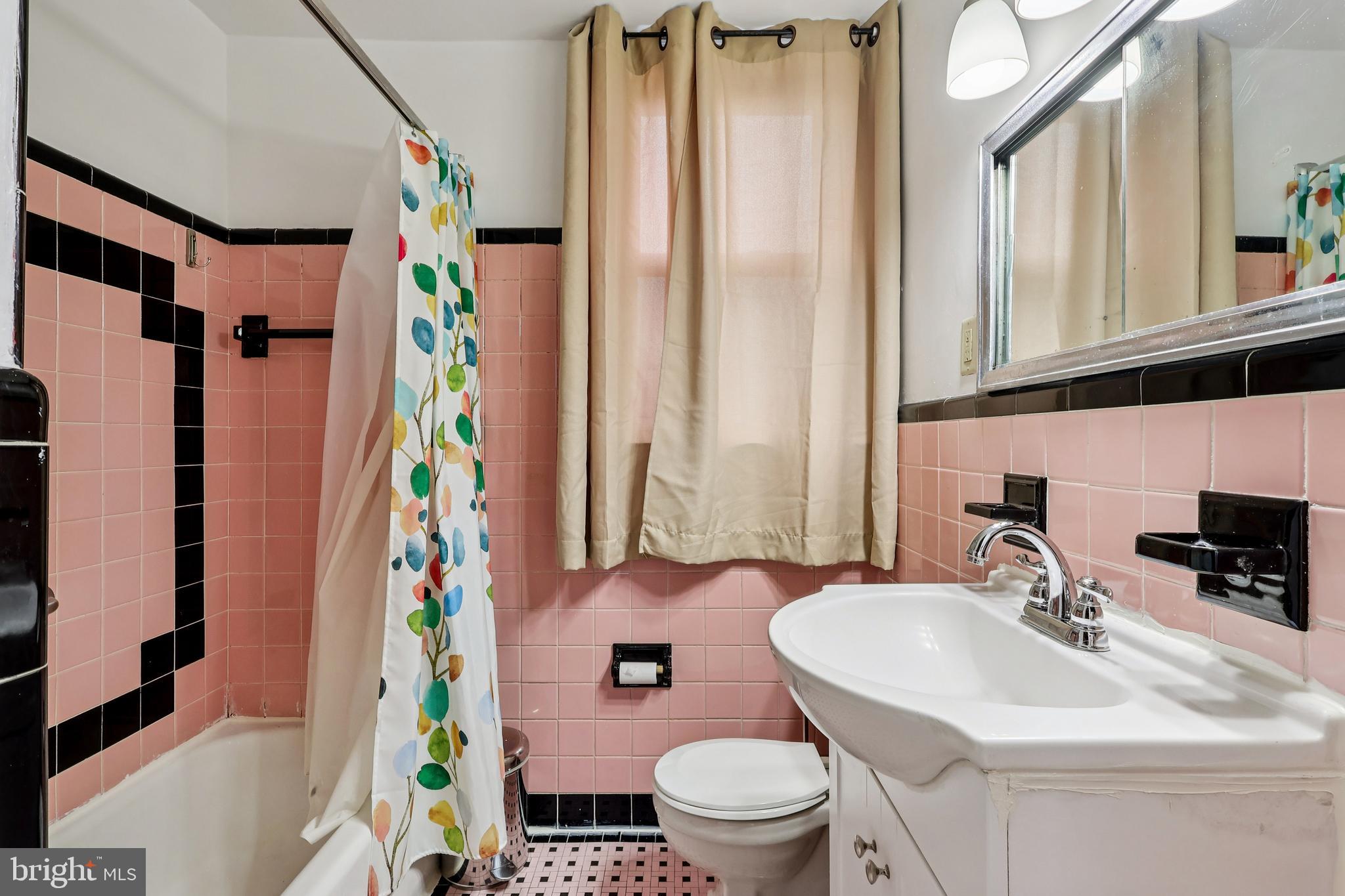 OAKWOOD TERRACE - Residential