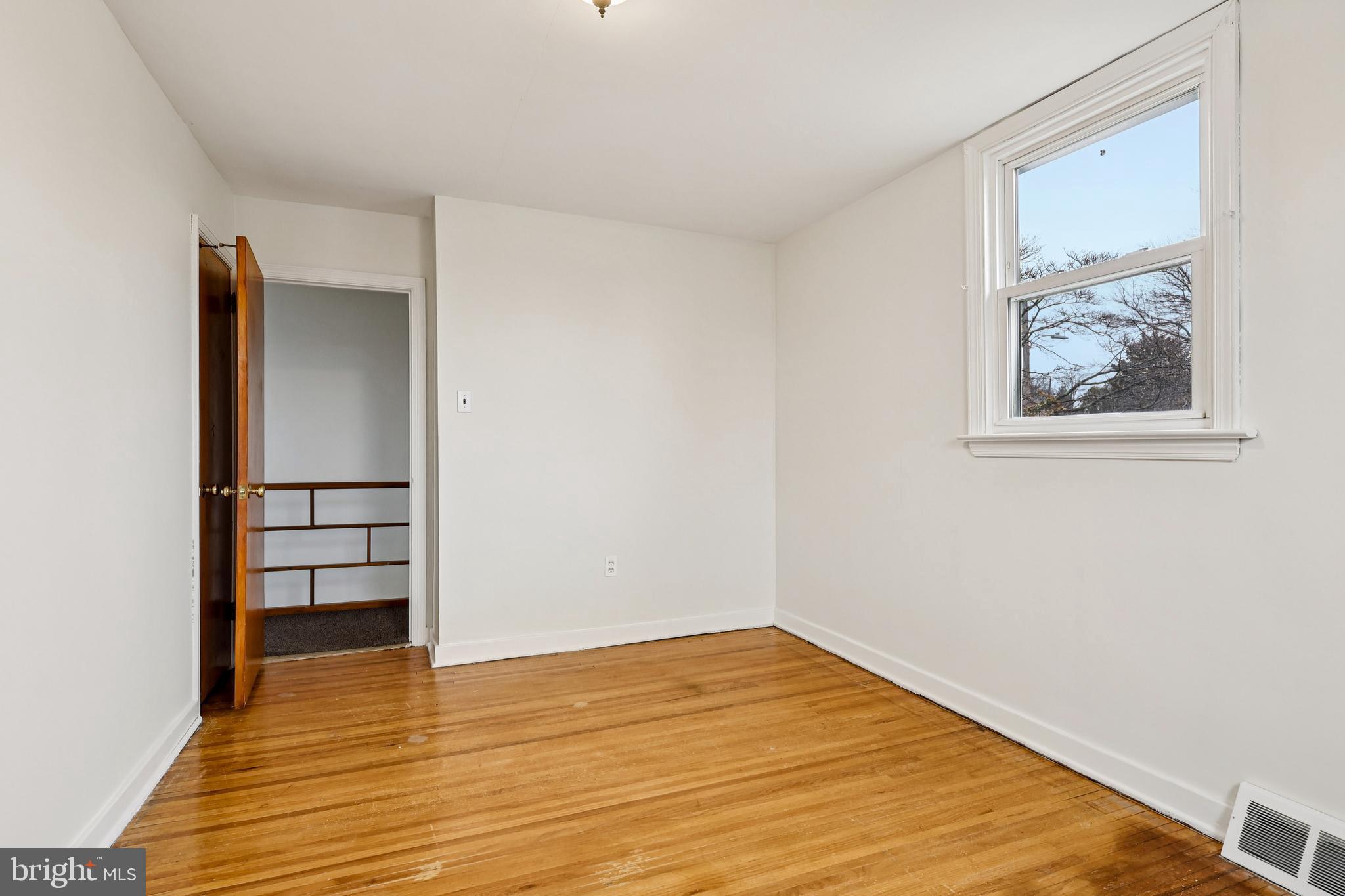 OAKWOOD TERRACE - Residential