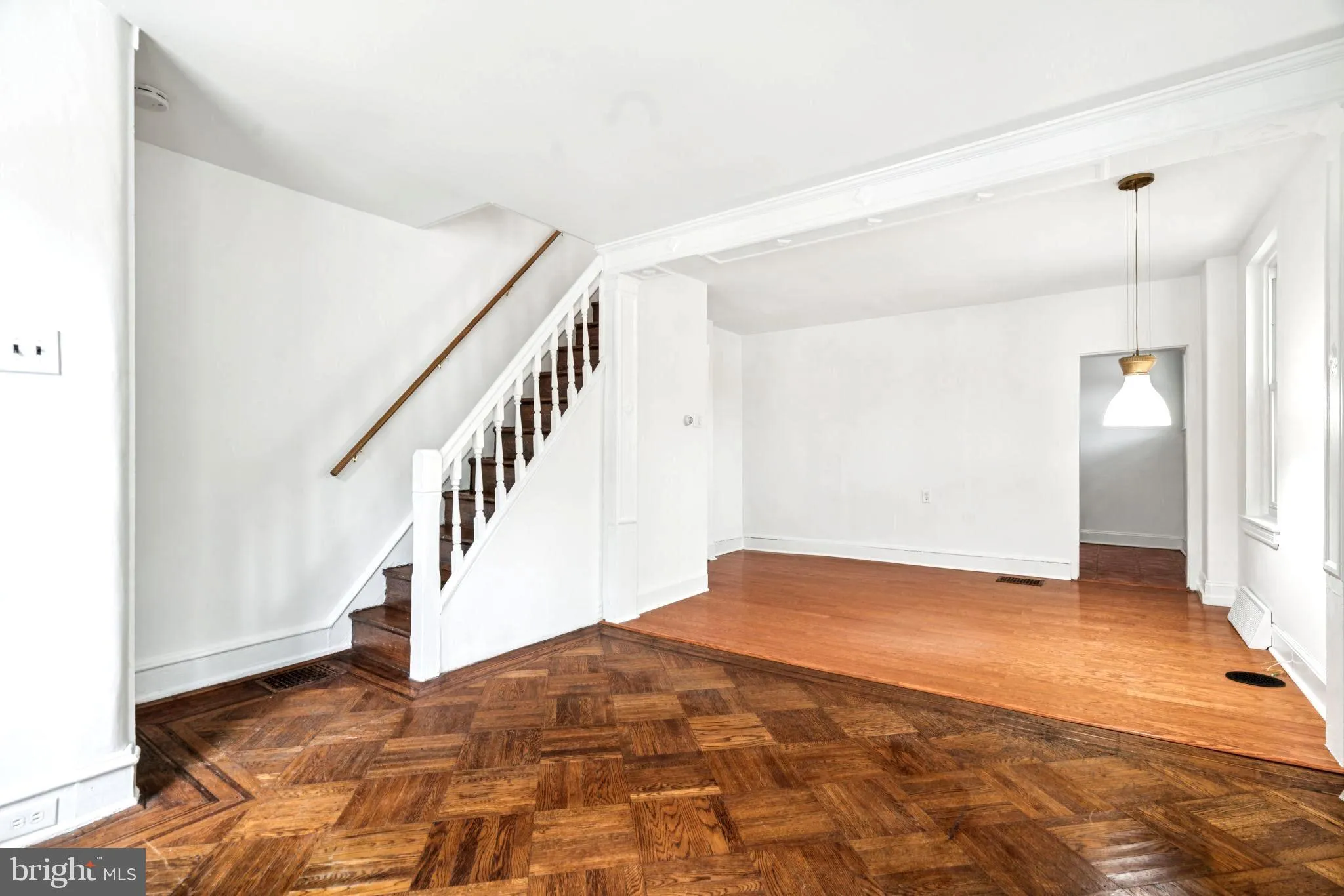 Philadelphia, Pennsylvania 19146, United States, 2 Bedrooms Bedrooms, ,1 BathroomBathrooms,Residential,Active,187404