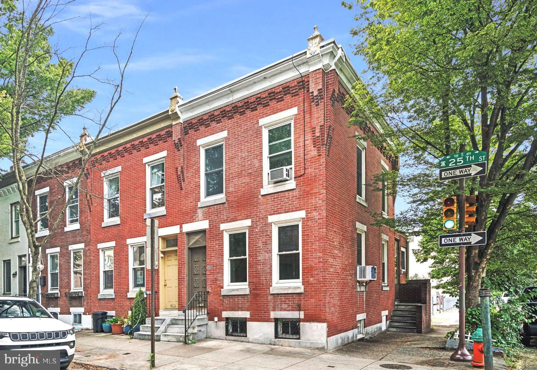 Philadelphia, Pennsylvania 19146, United States, 2 Bedrooms Bedrooms, ,1 BathroomBathrooms,Residential,Active,187404