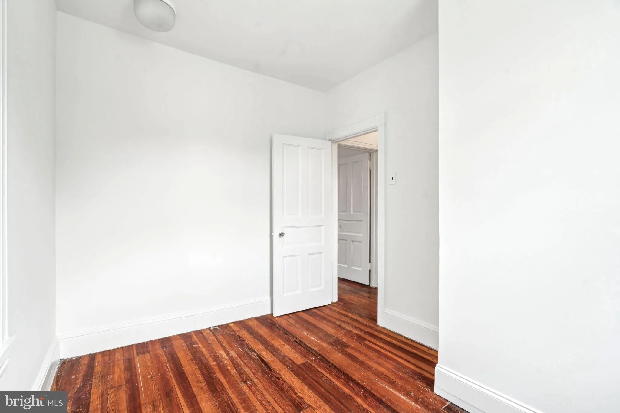 Philadelphia, Pennsylvania 19146, United States, 2 Bedrooms Bedrooms, ,1 BathroomBathrooms,Residential,Active,187404