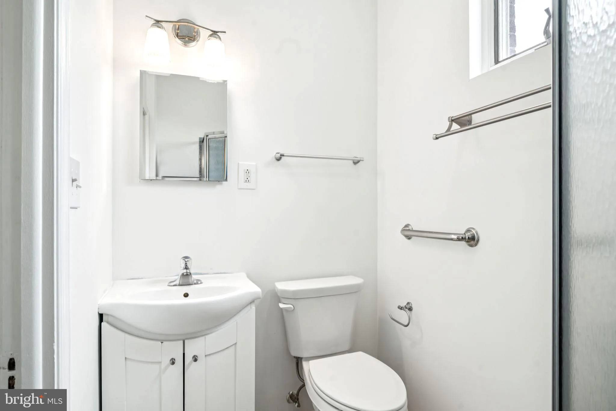 Philadelphia, Pennsylvania 19146, United States, 2 Bedrooms Bedrooms, ,1 BathroomBathrooms,Residential,Active,187404