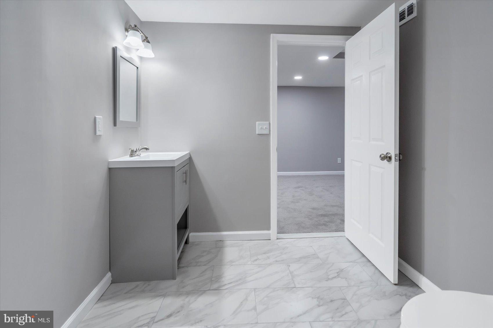 BUCKHILL FARMS - Residential