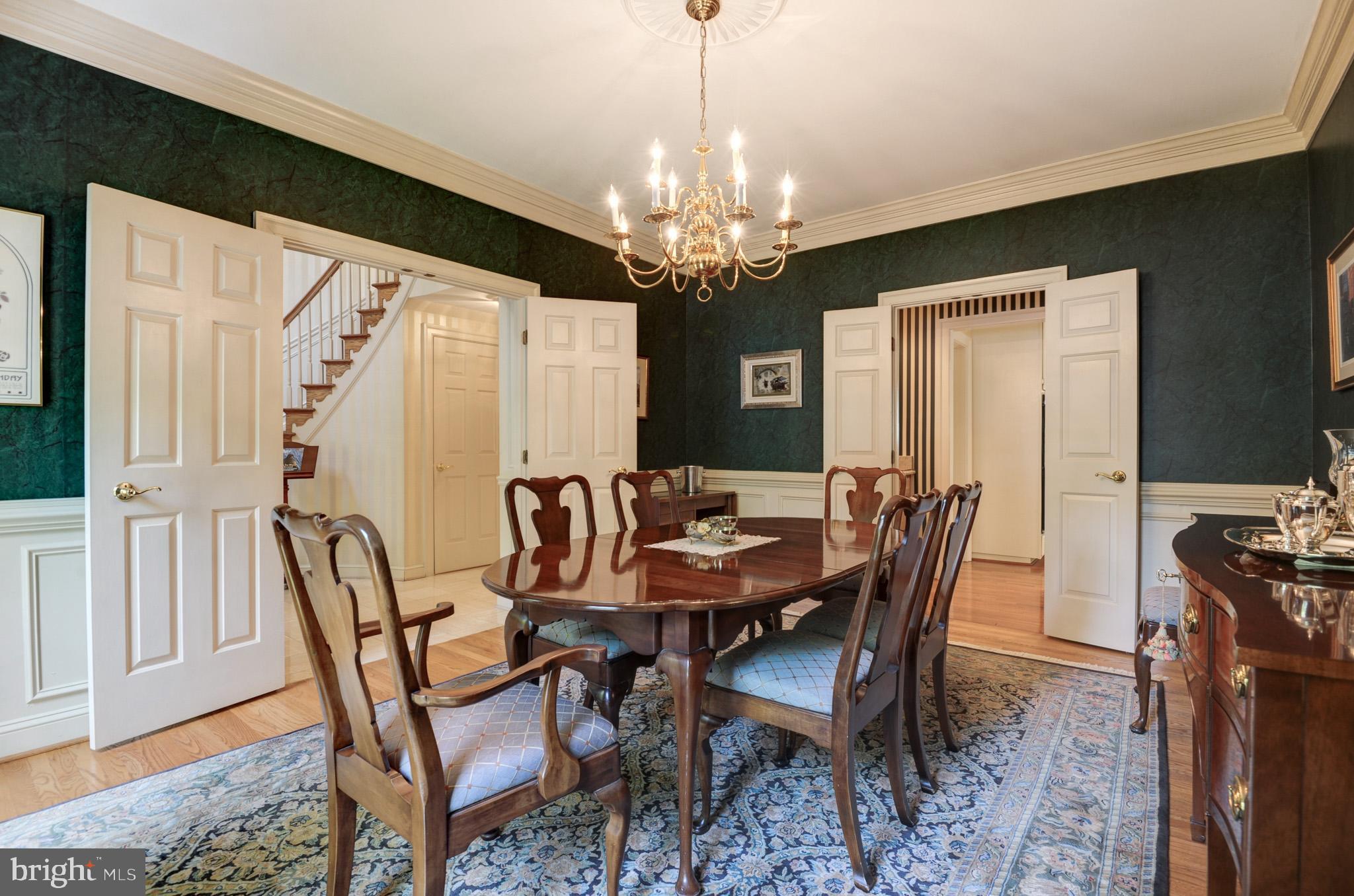 CENTURY OAK - Residential