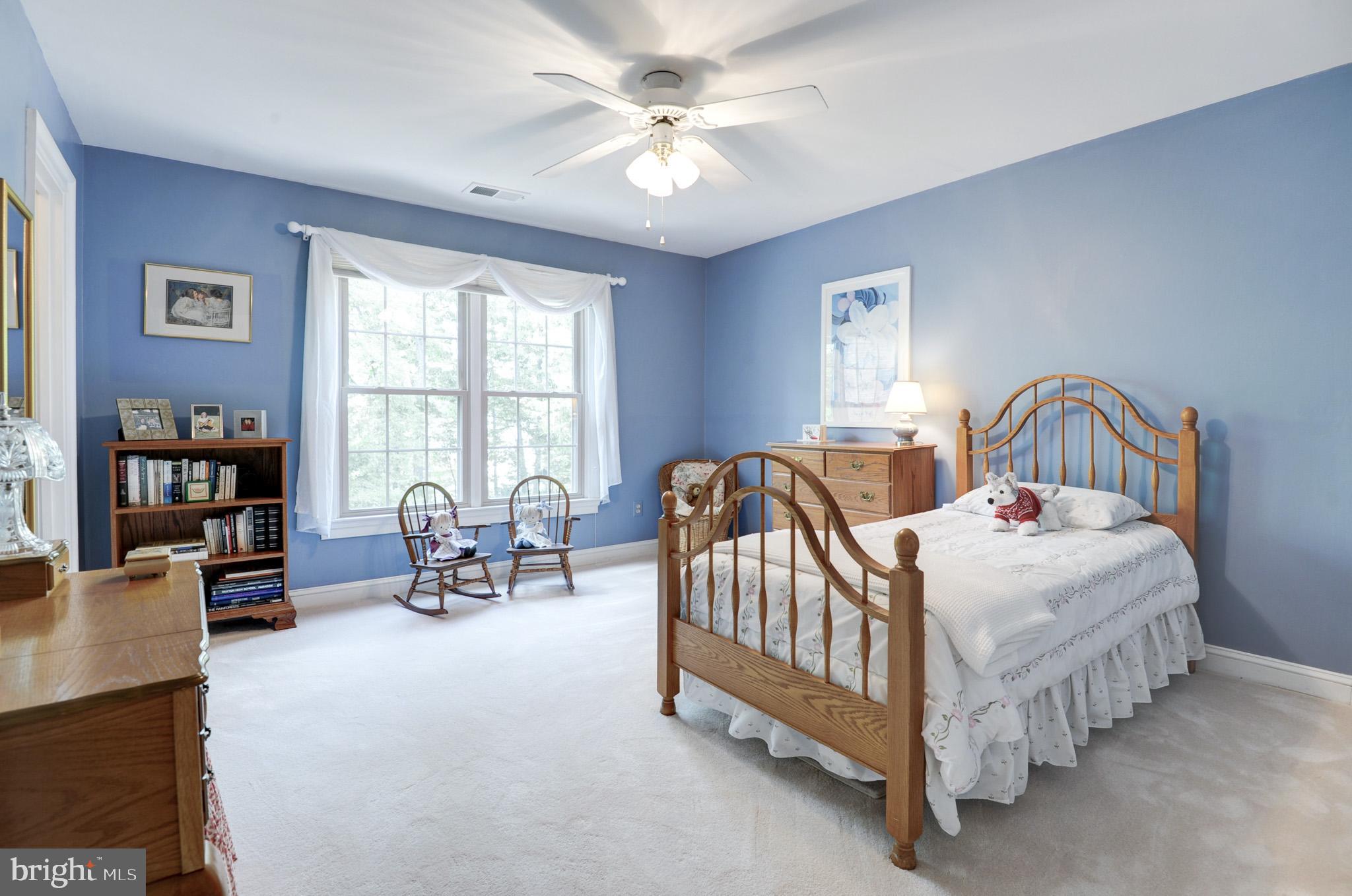 CENTURY OAK - Residential