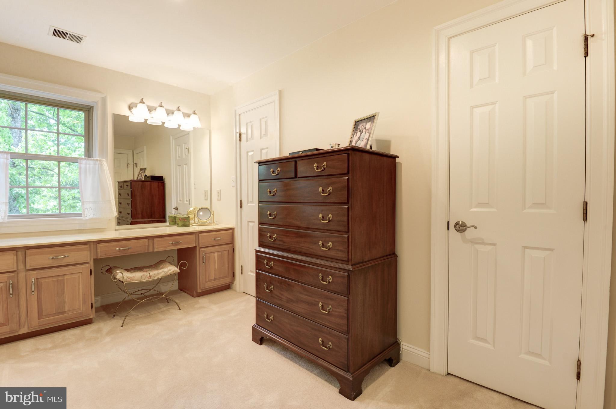 CENTURY OAK - Residential