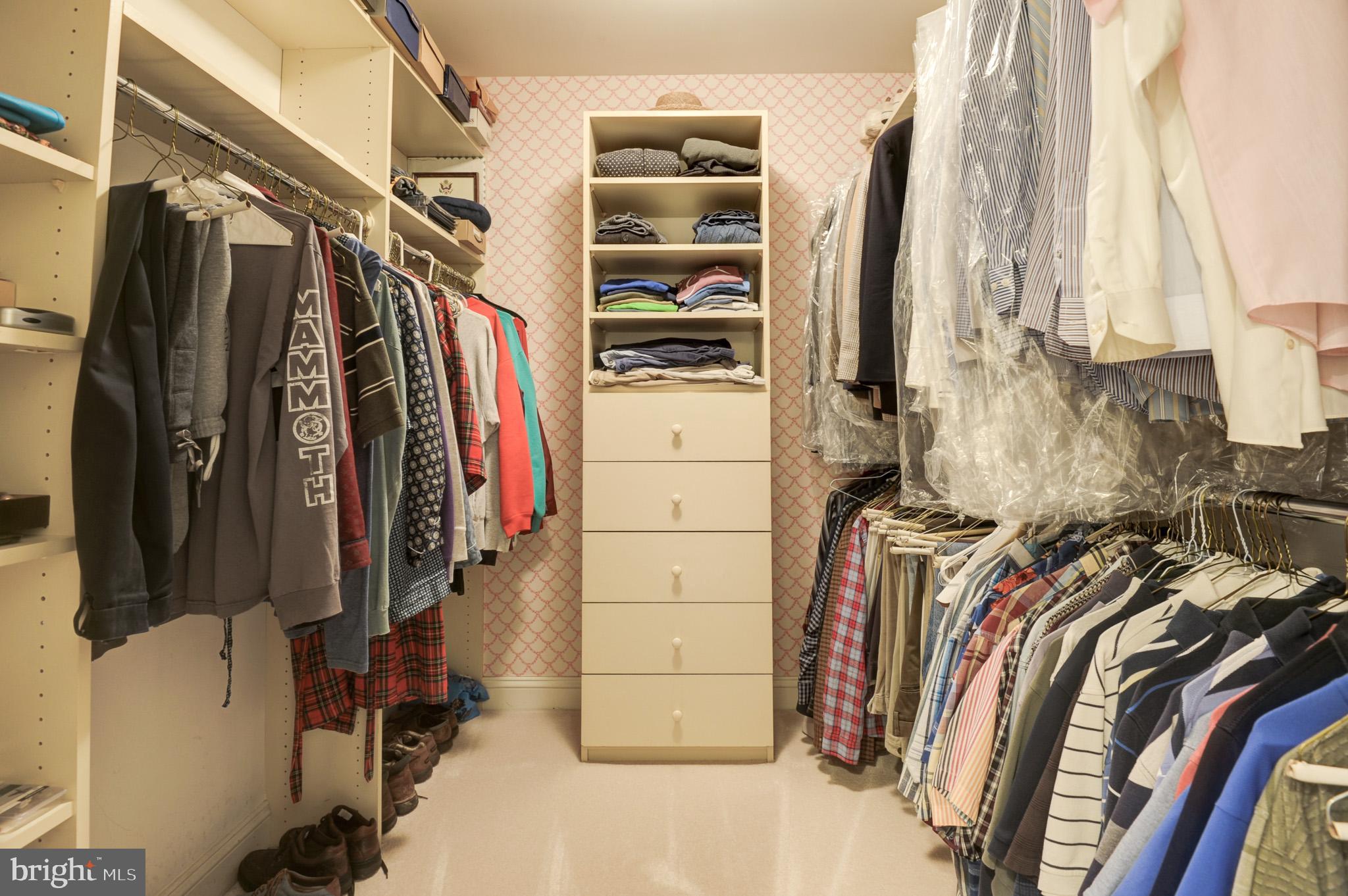 CENTURY OAK - Residential