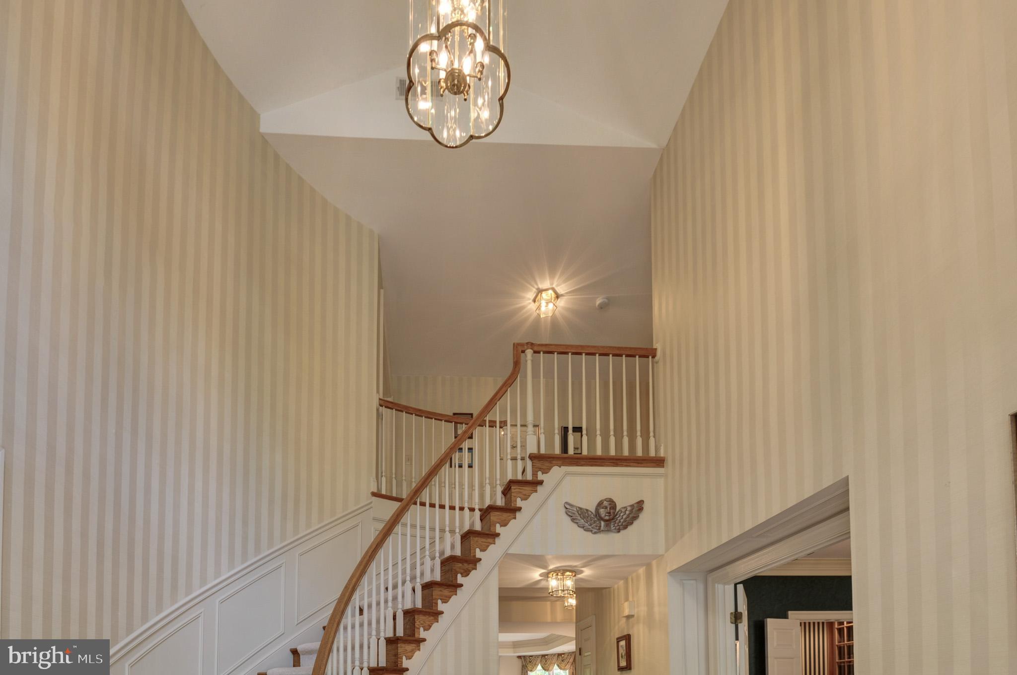 CENTURY OAK - Residential