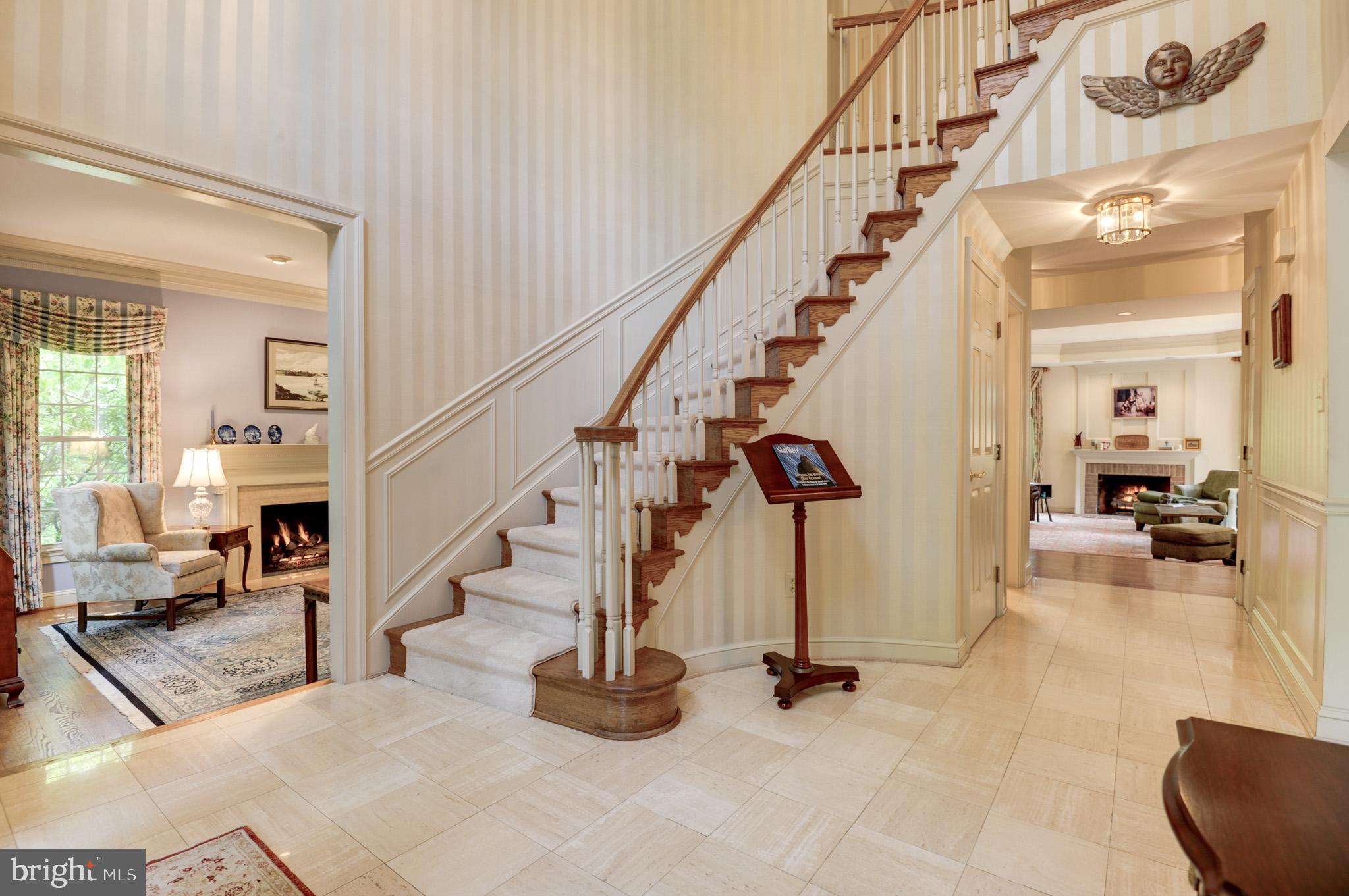 CENTURY OAK - Residential