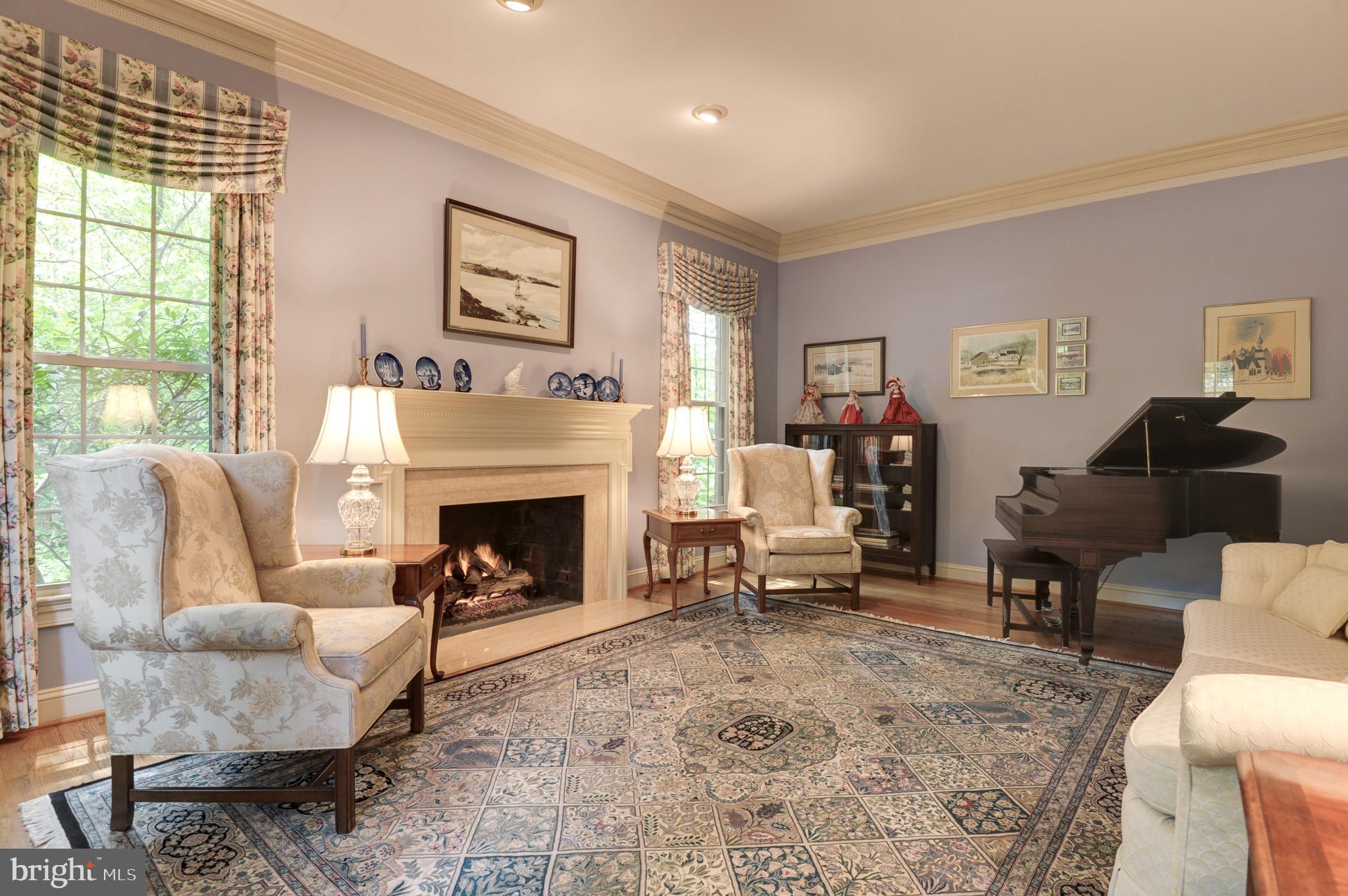 CENTURY OAK - Residential