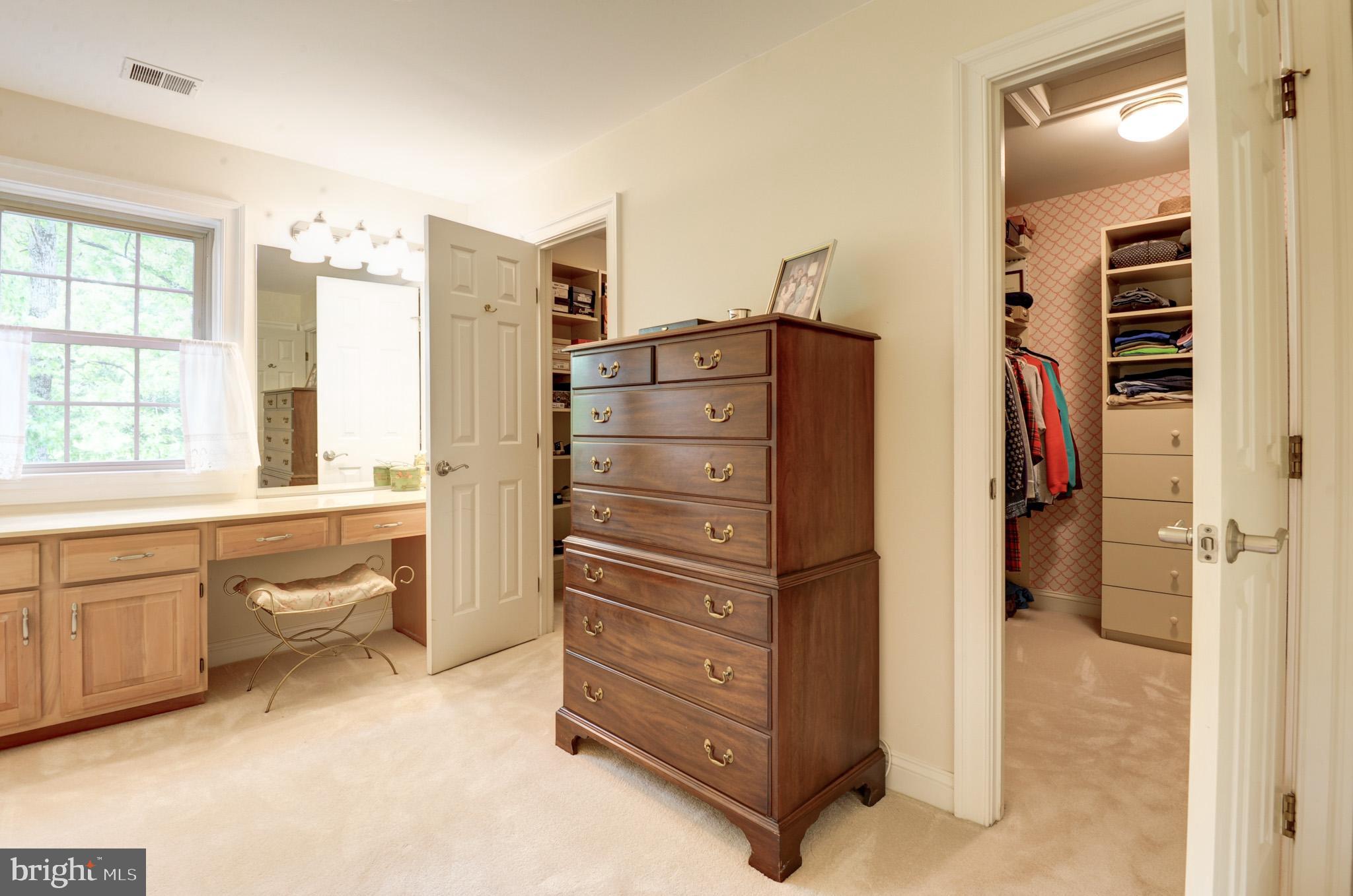 CENTURY OAK - Residential