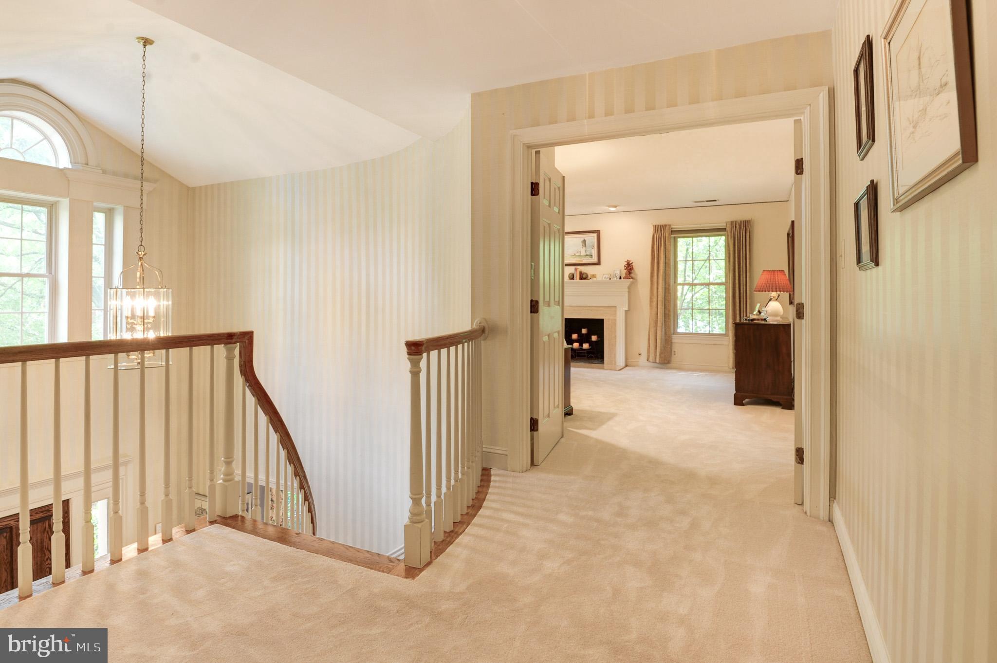 CENTURY OAK - Residential