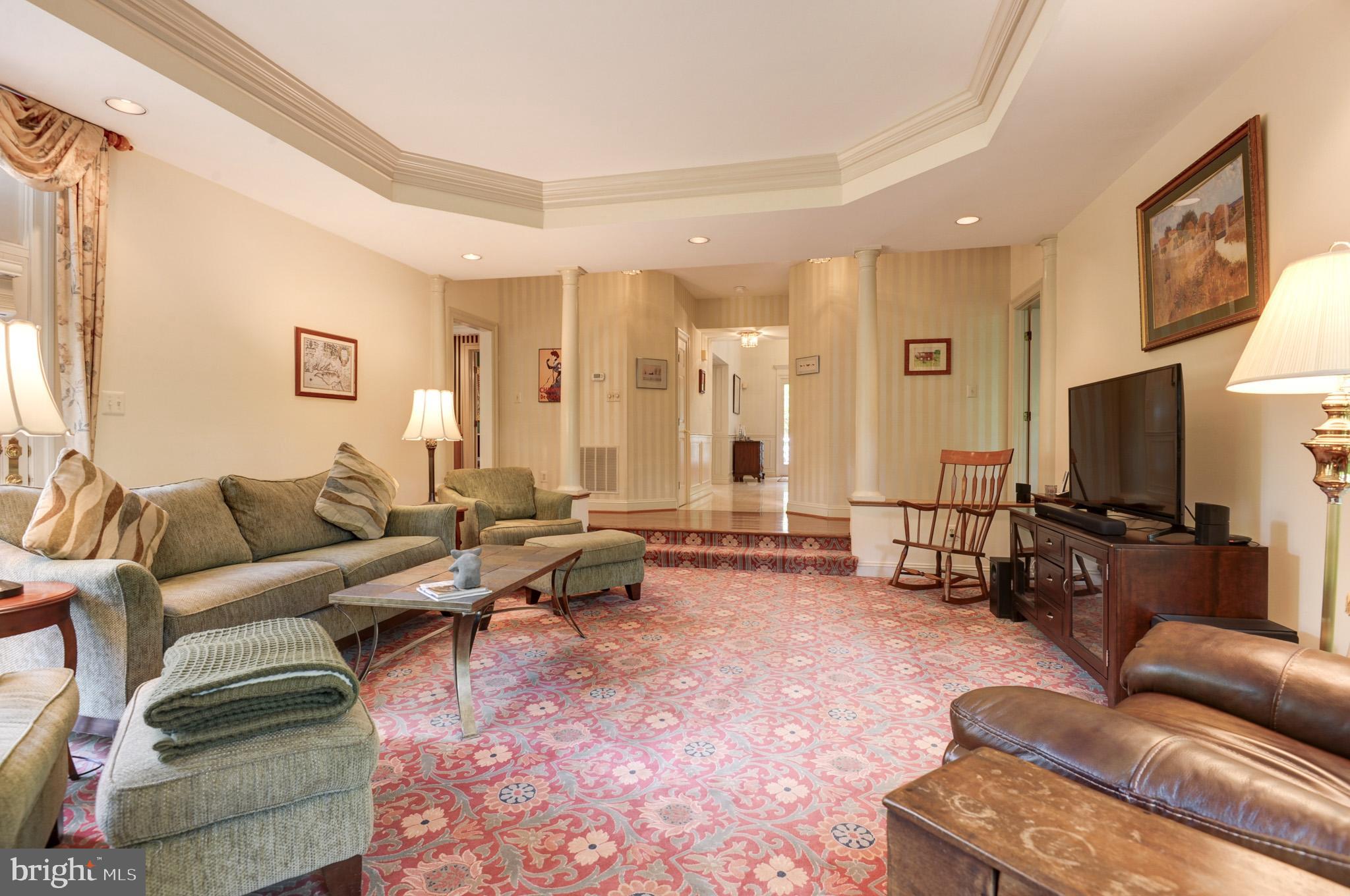 CENTURY OAK - Residential