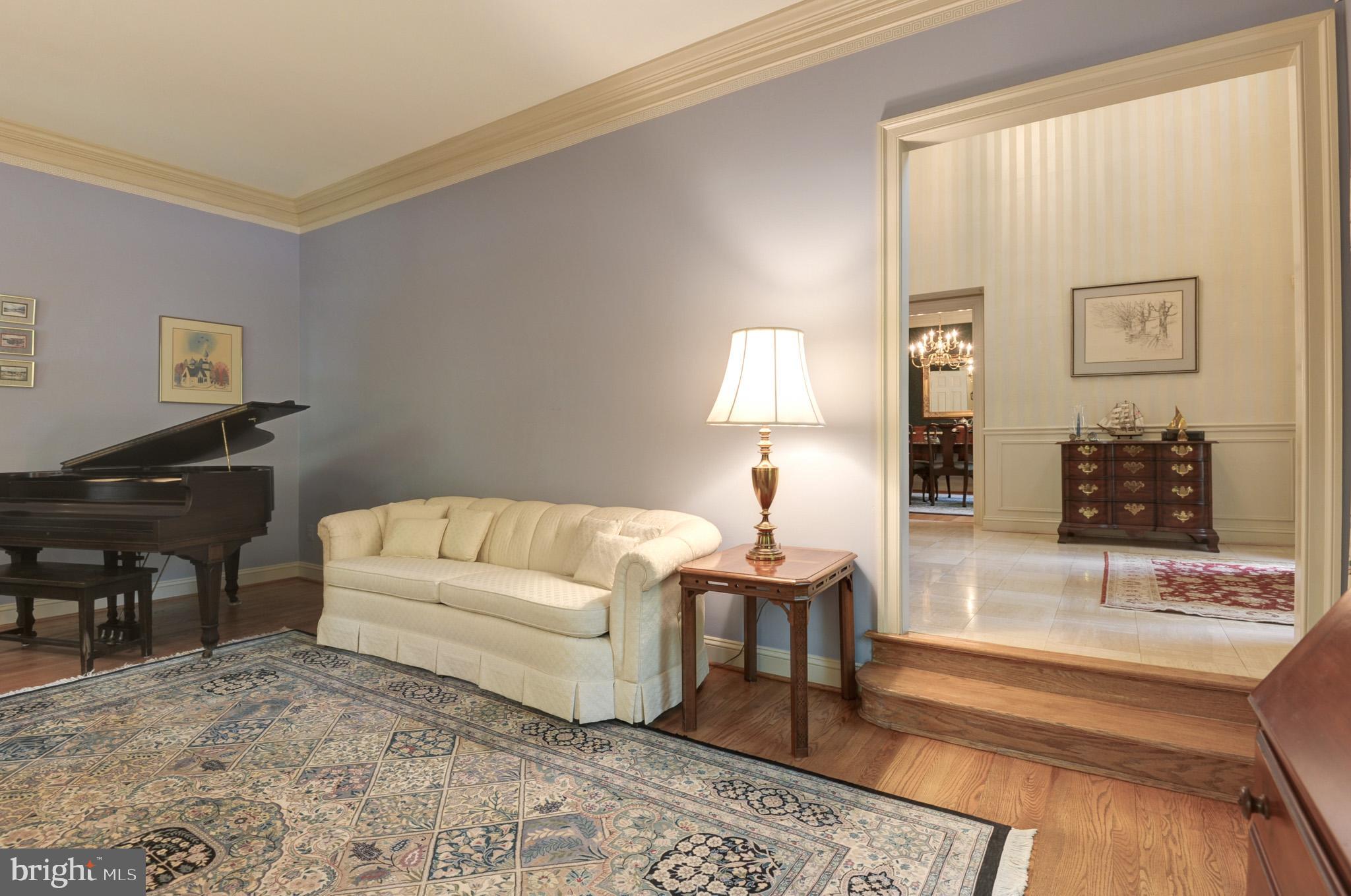 CENTURY OAK - Residential