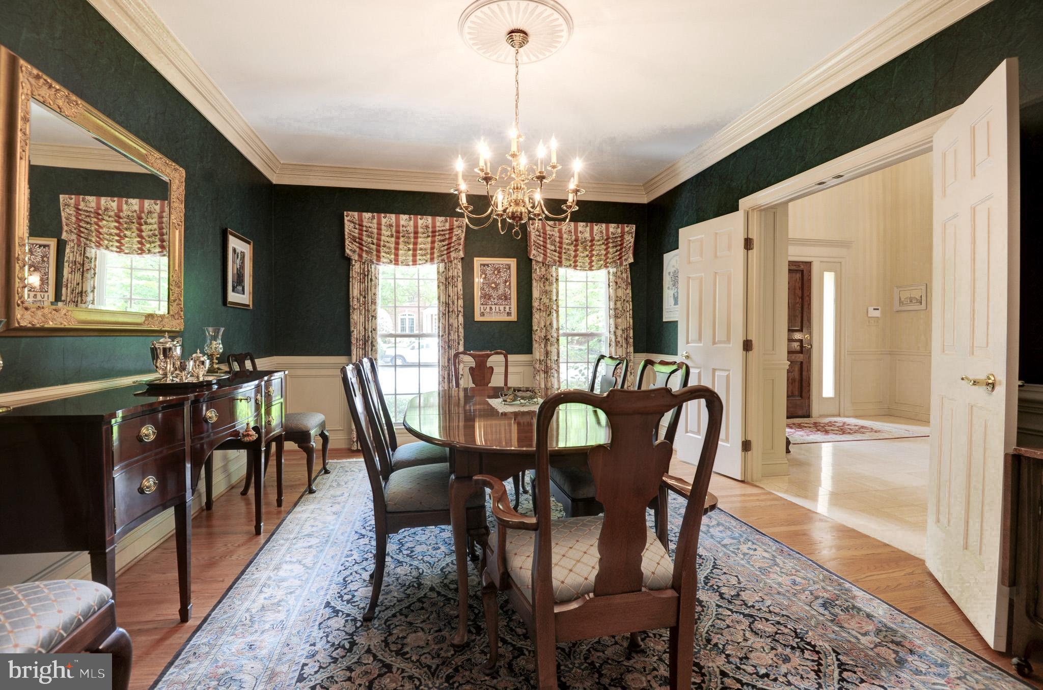 CENTURY OAK - Residential