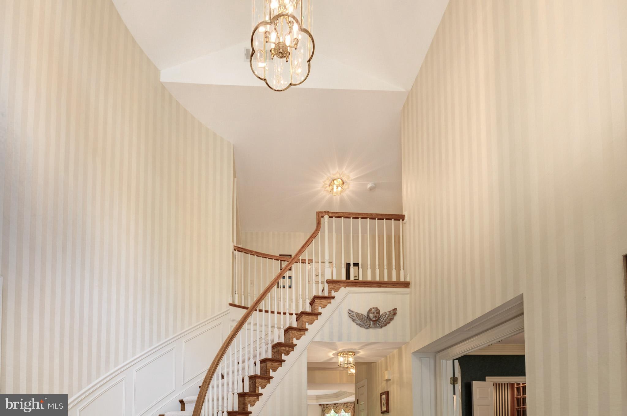 CENTURY OAK - Residential