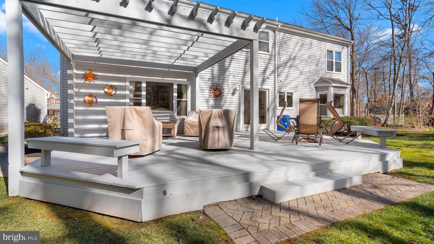 HAMPSHIRE - Residential