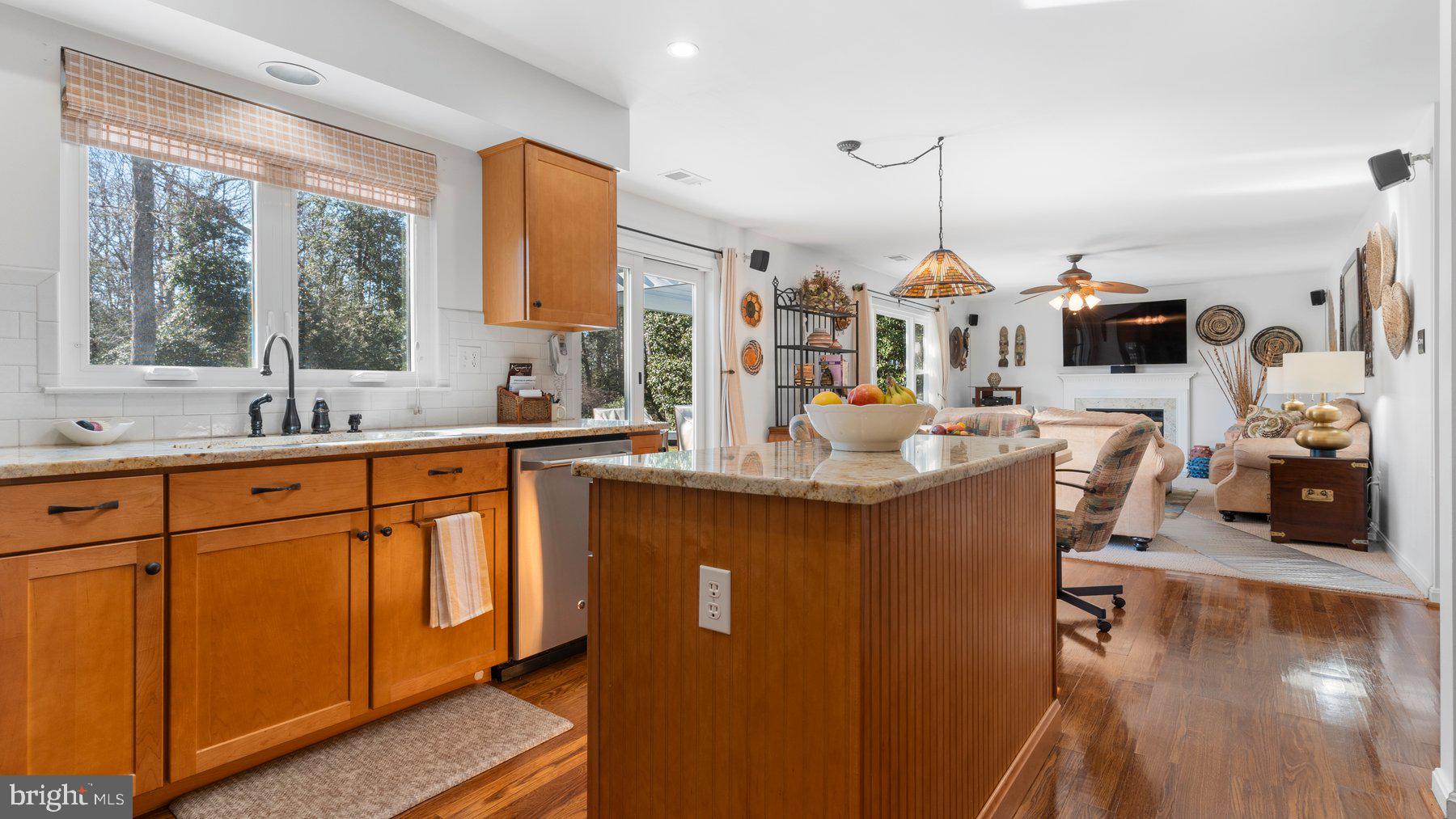 HAMPSHIRE - Residential