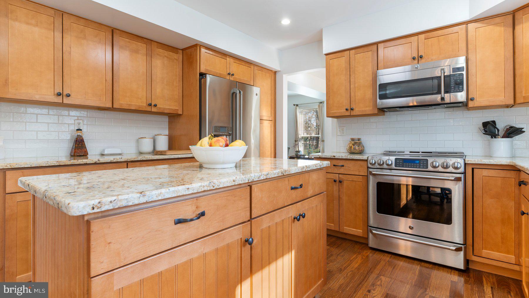 HAMPSHIRE - Residential