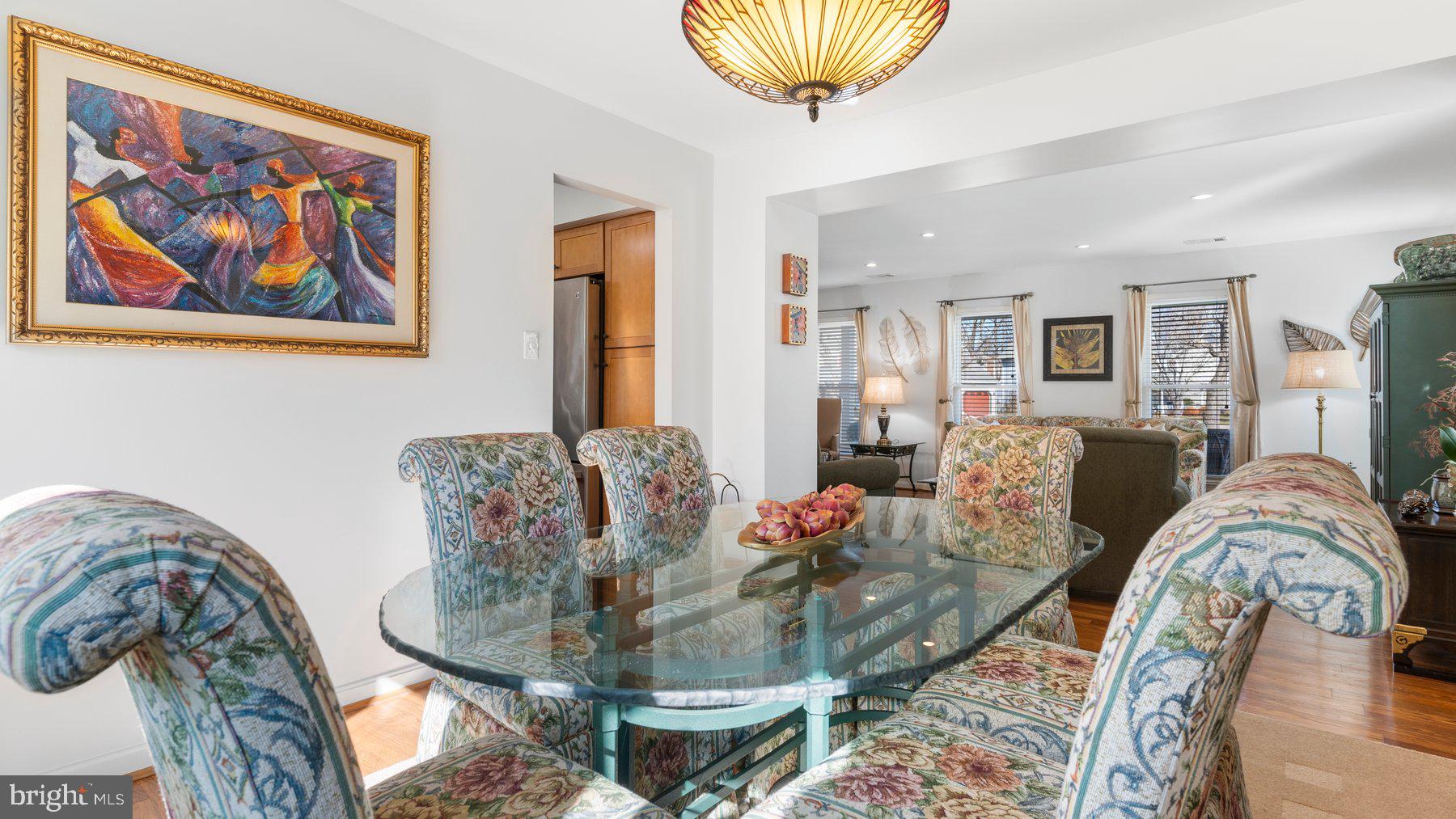 HAMPSHIRE - Residential