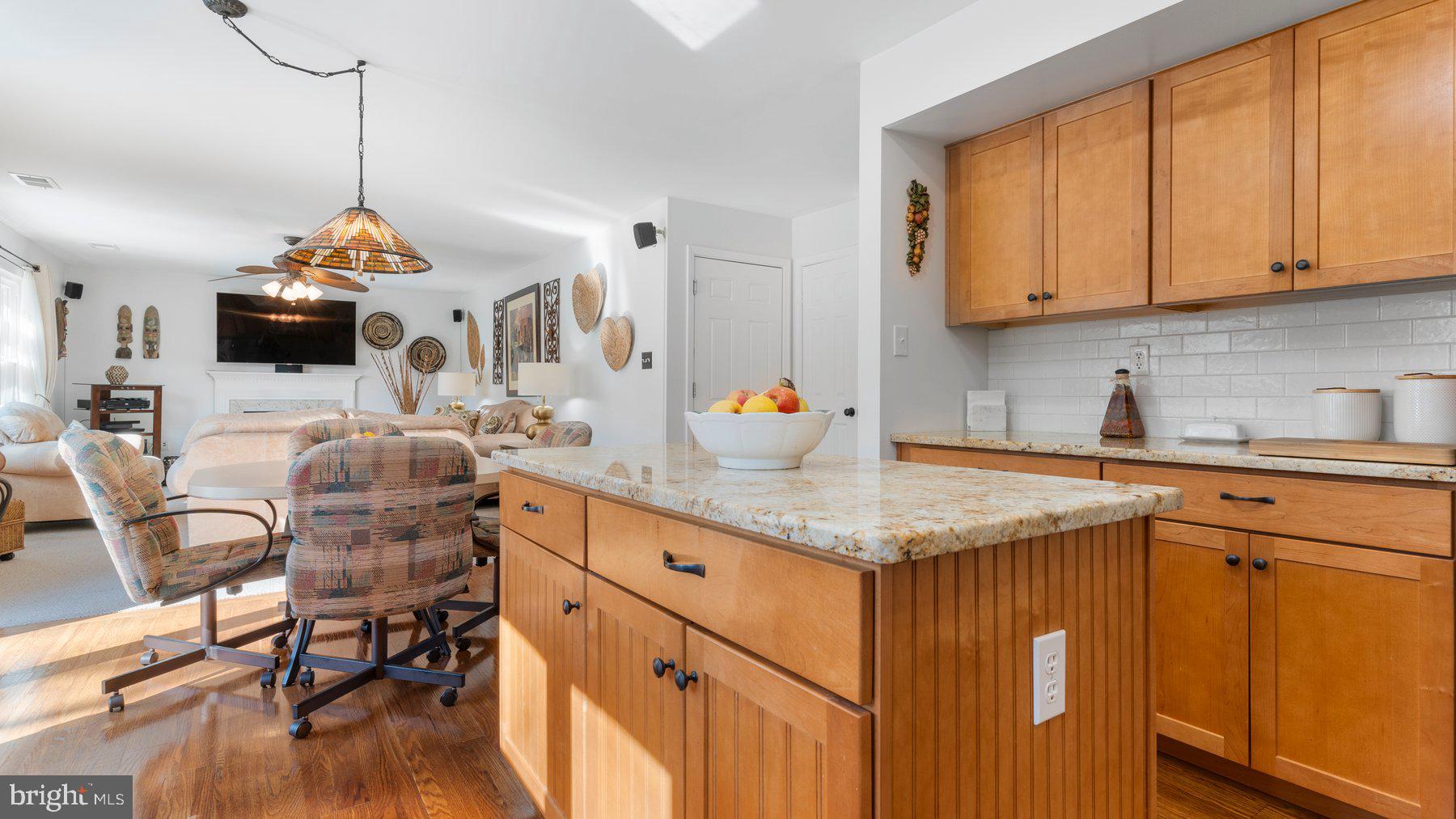 HAMPSHIRE - Residential