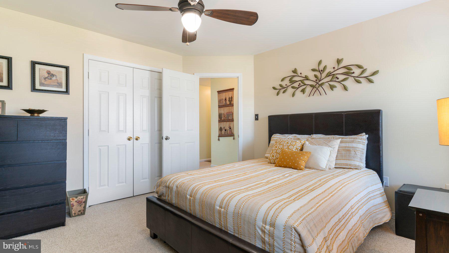 HAMPSHIRE - Residential