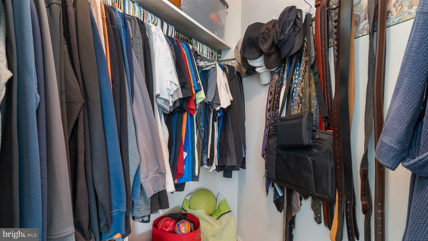 HAMPSHIRE - Residential