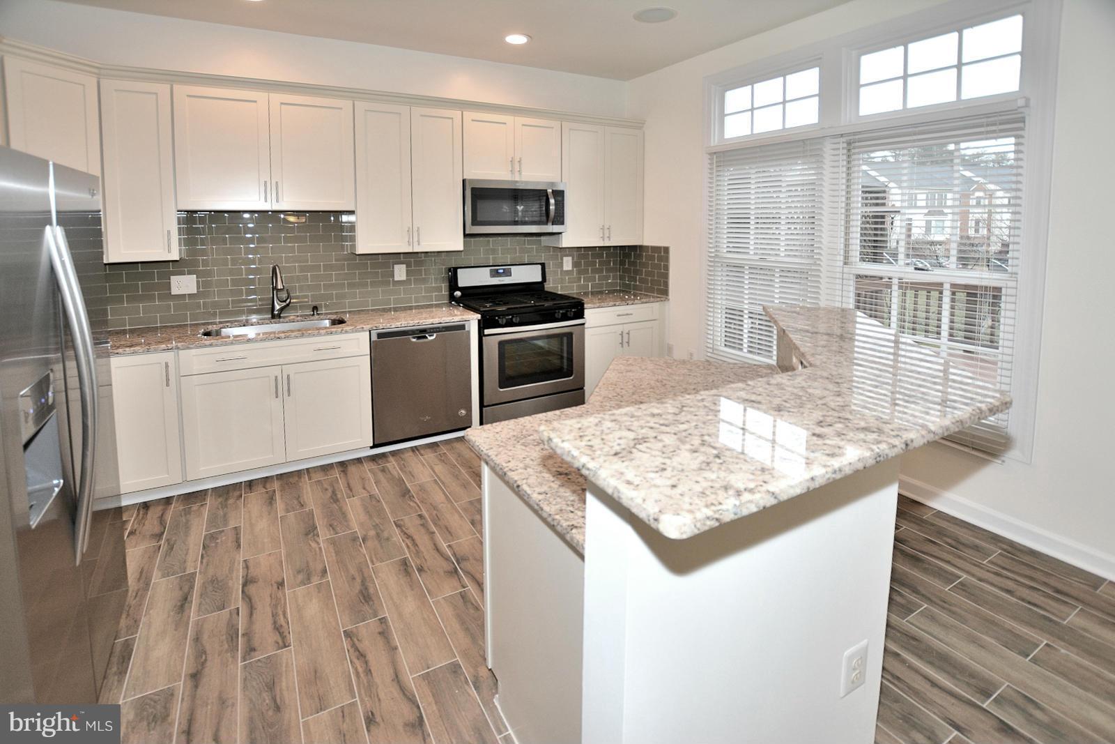 JAPONICA - Residential