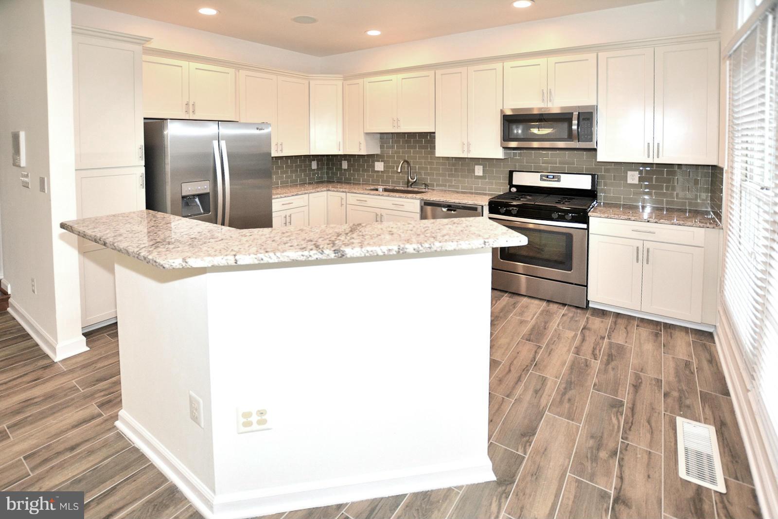 JAPONICA - Residential