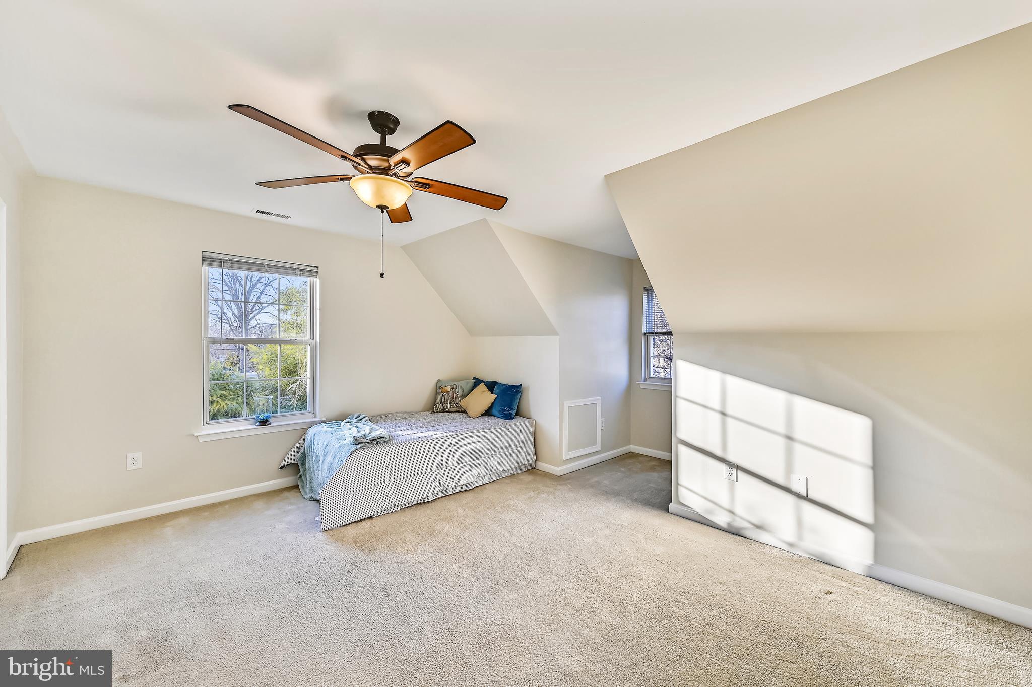 BEVERLEY BEACH - Residential