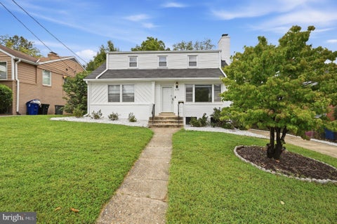 Photo of ARLINGTON, VA 22204 (MLS # VAAR2079798)