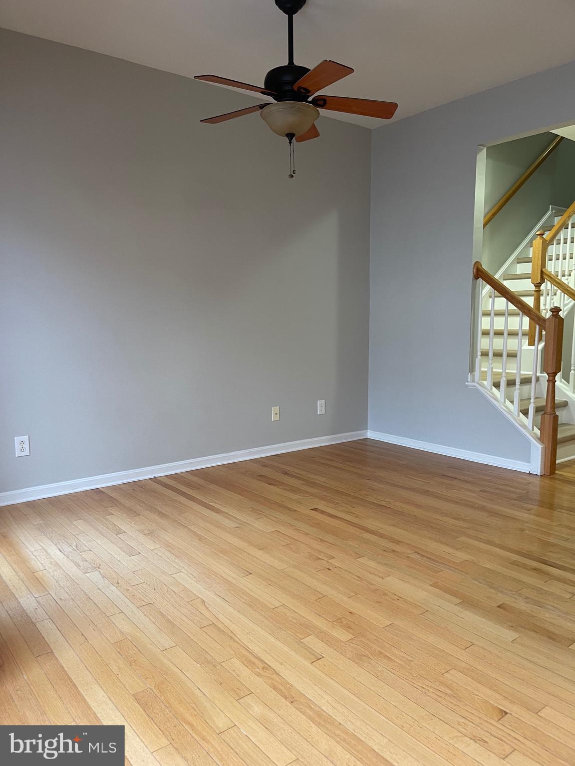 WINDSOR RIDGE - Residential Lease