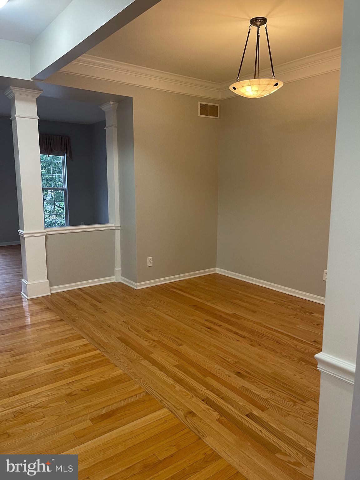 WINDSOR RIDGE - Residential Lease