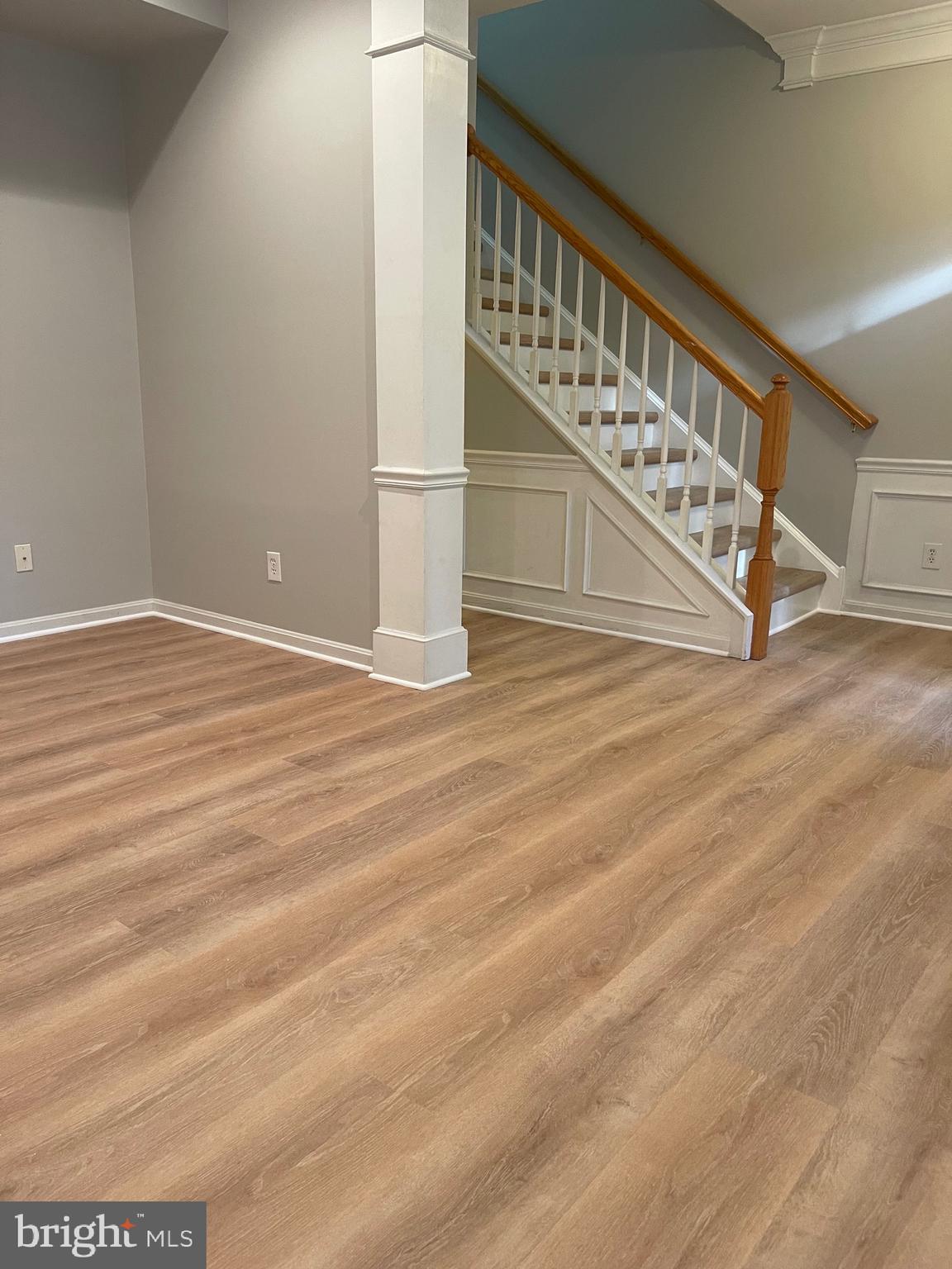 WINDSOR RIDGE - Residential Lease