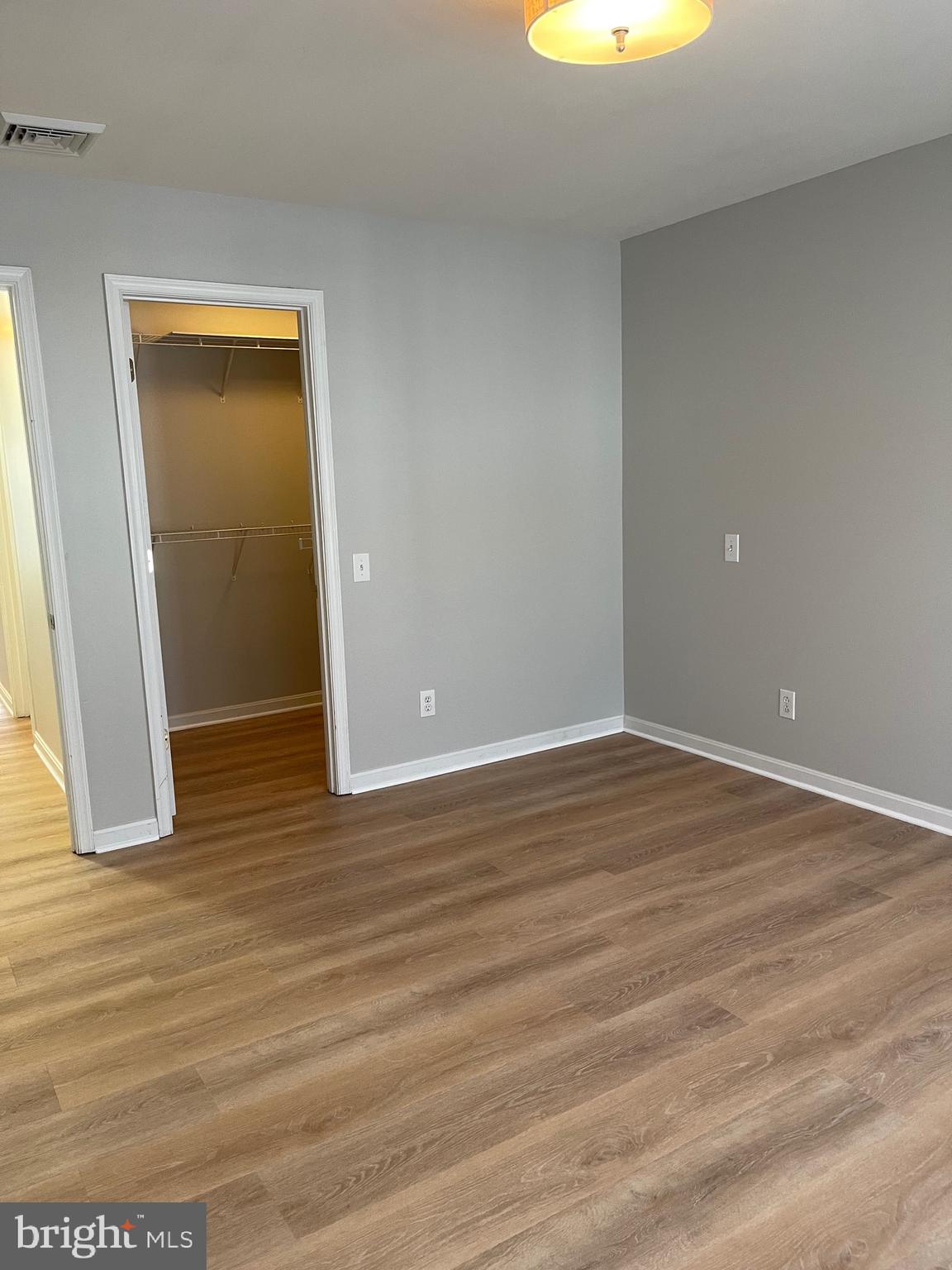 WINDSOR RIDGE - Residential Lease