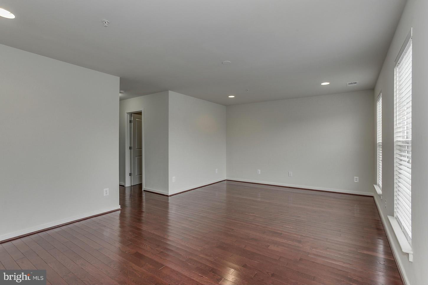 DEL RAY - Residential Lease