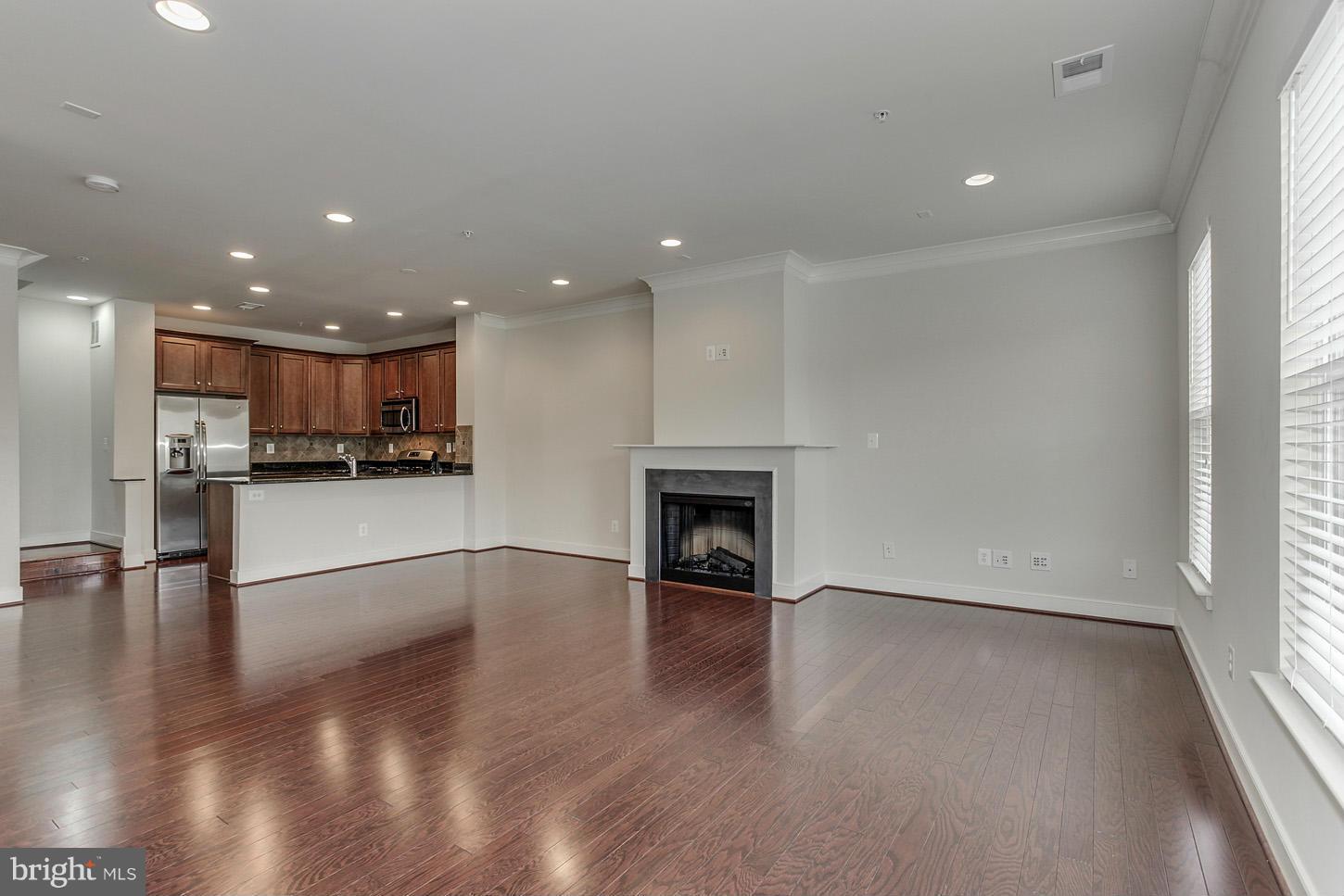 DEL RAY - Residential Lease