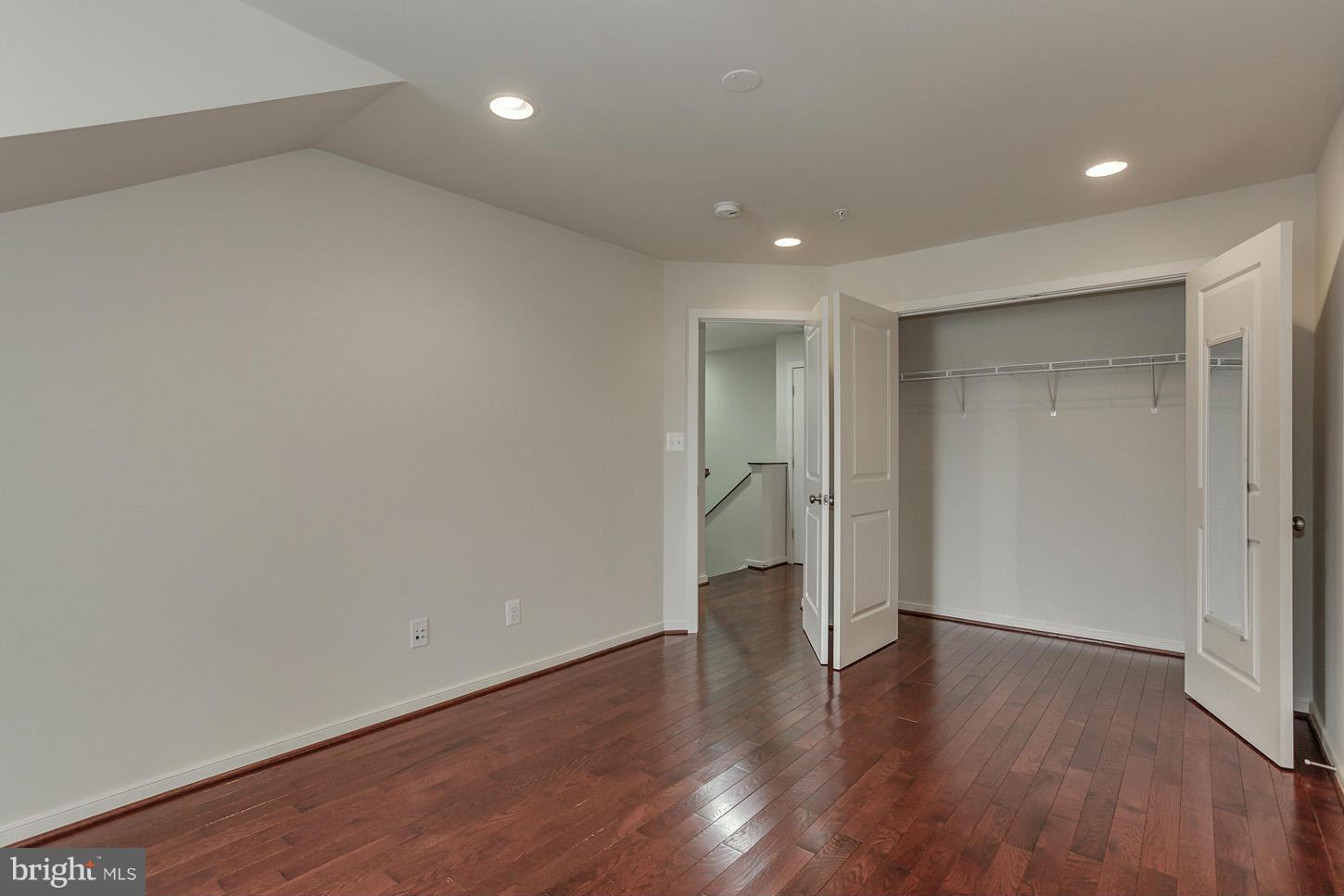 DEL RAY - Residential Lease