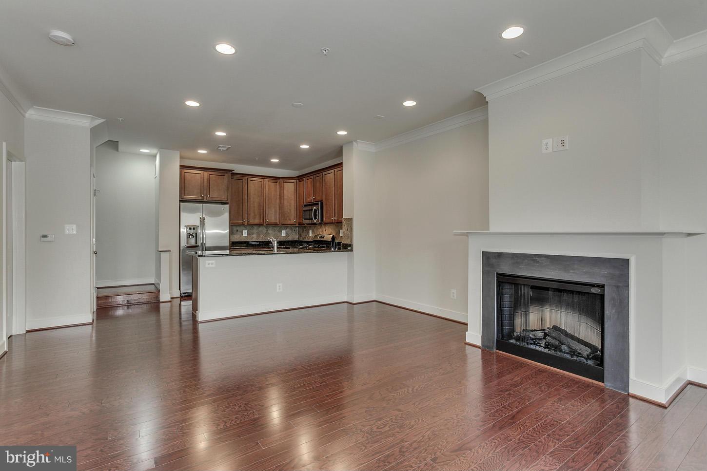 DEL RAY - Residential Lease