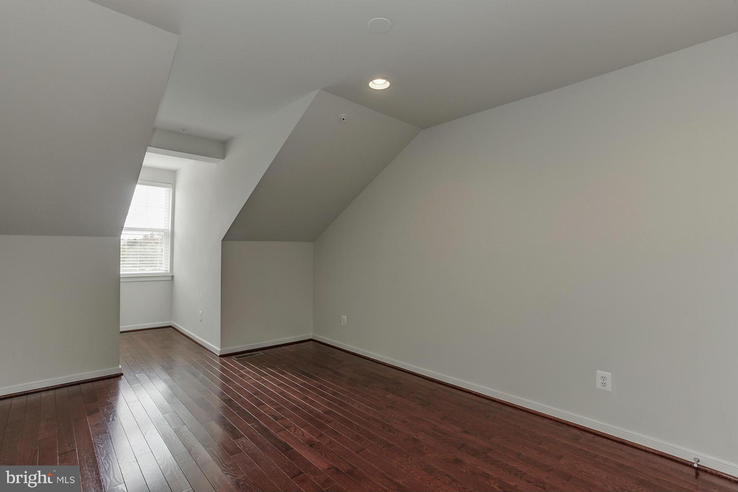 DEL RAY - Residential Lease