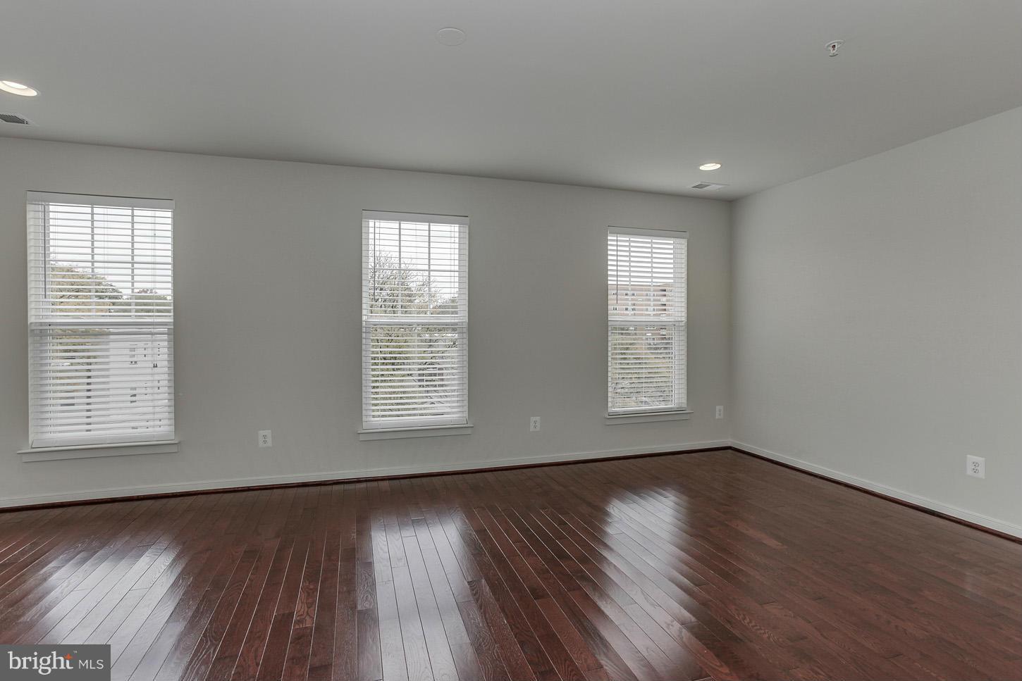 DEL RAY - Residential Lease