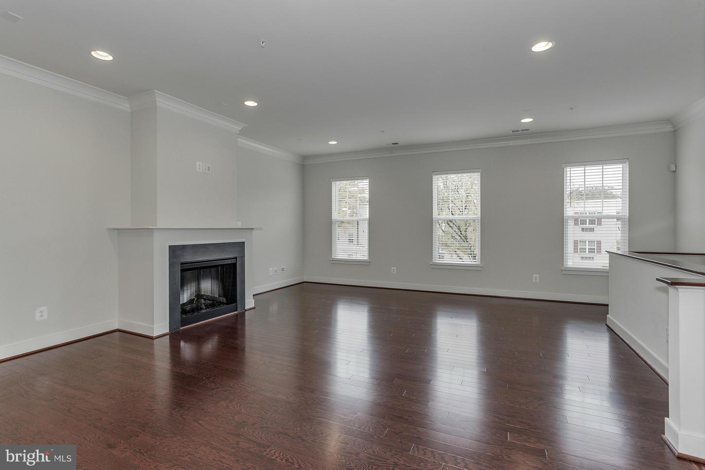 DEL RAY - Residential Lease