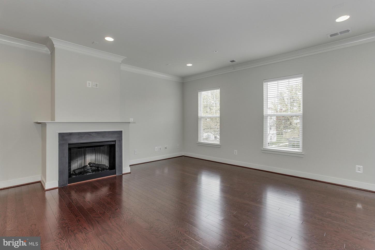 DEL RAY - Residential Lease