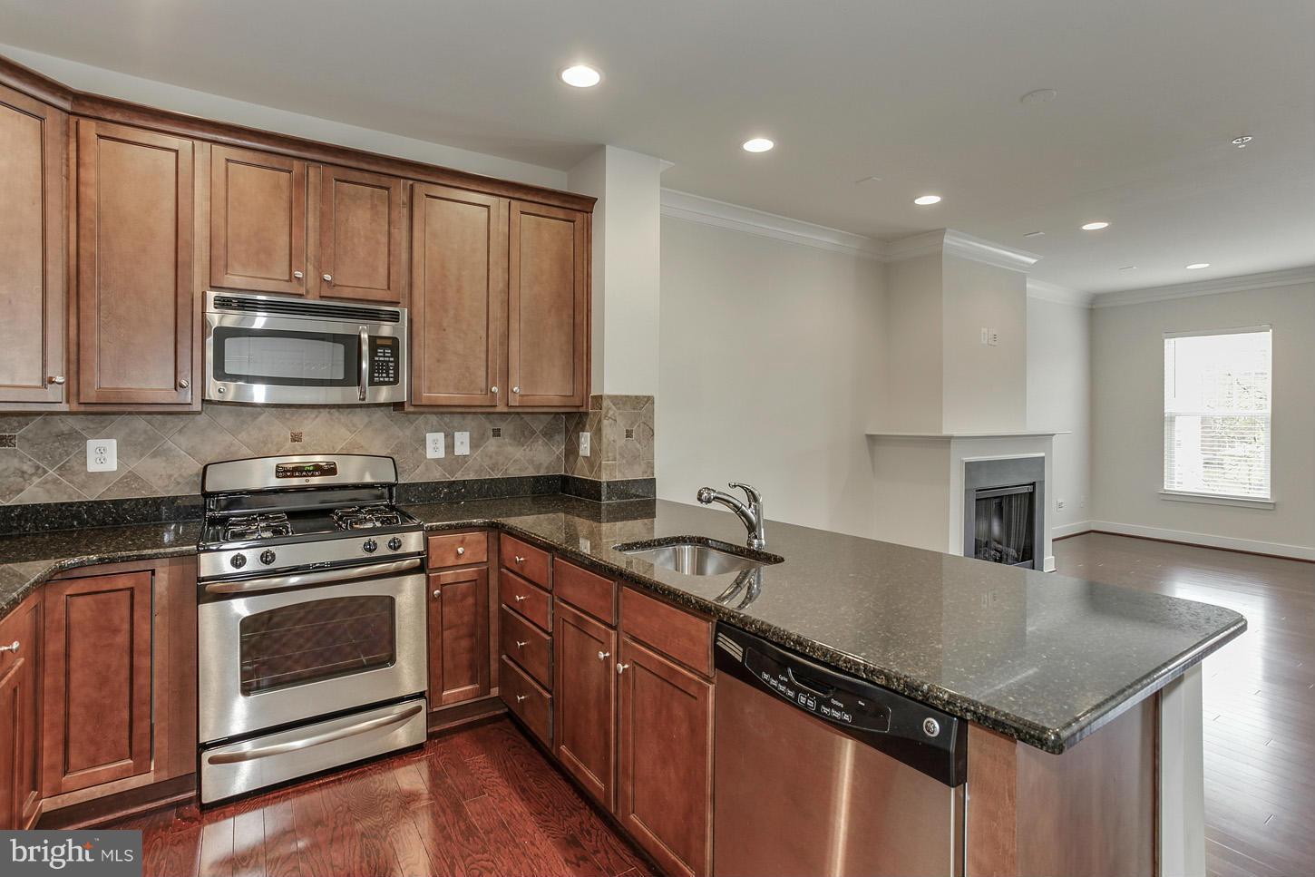 DEL RAY - Residential Lease