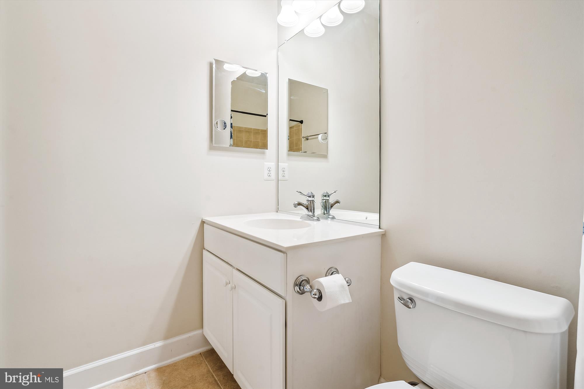 POTOMAC CLUB - Residential Lease